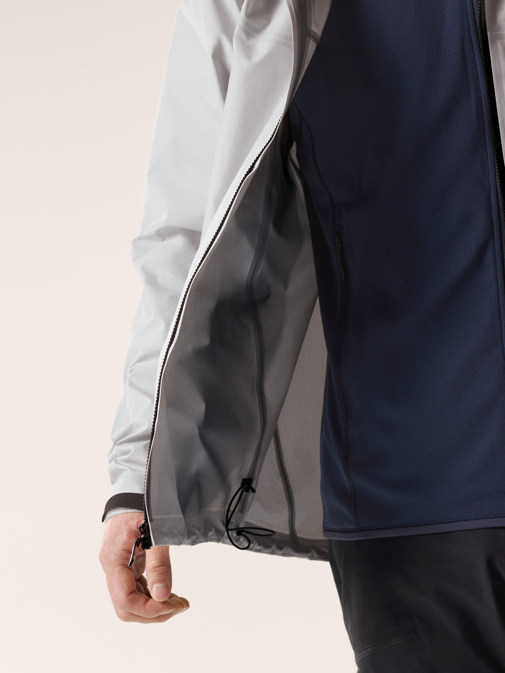Alpha SL Jacket Arctic Silk / Black Detail 1