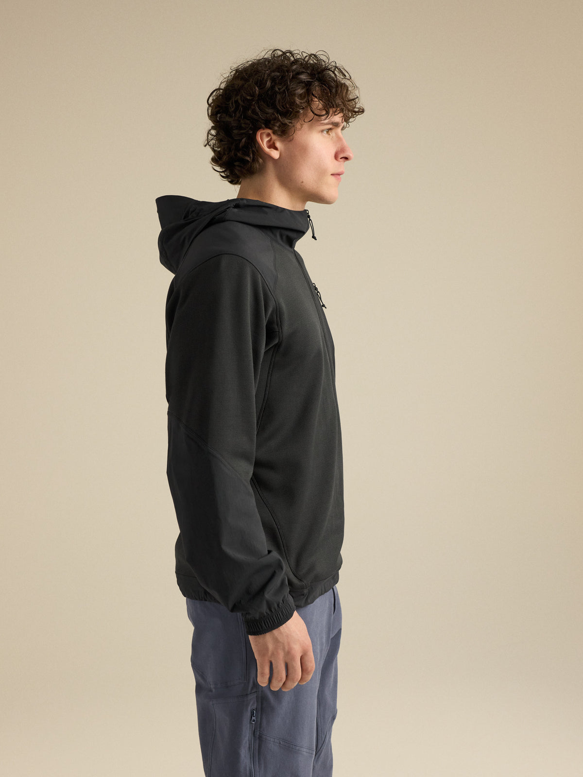 Konseal Pullover Hoody Black Side View