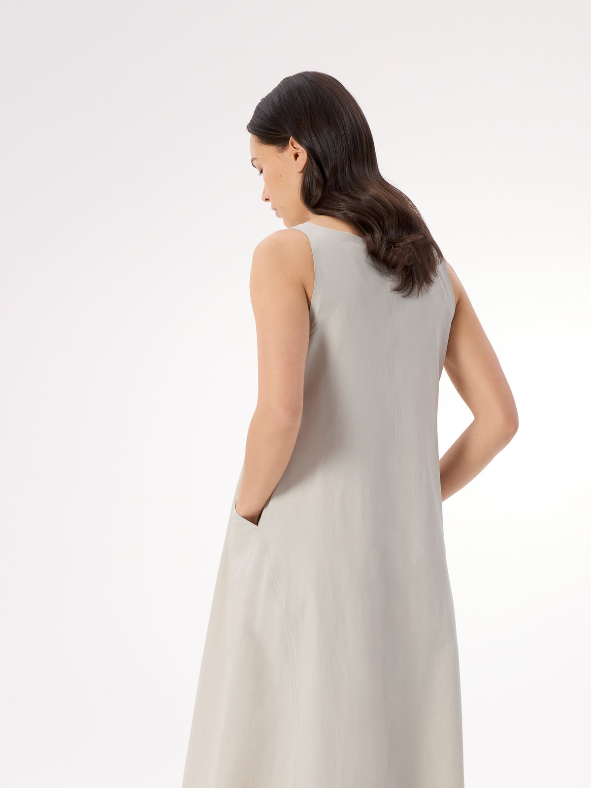Cila SL Dress Women's Dark Cocoon Back View