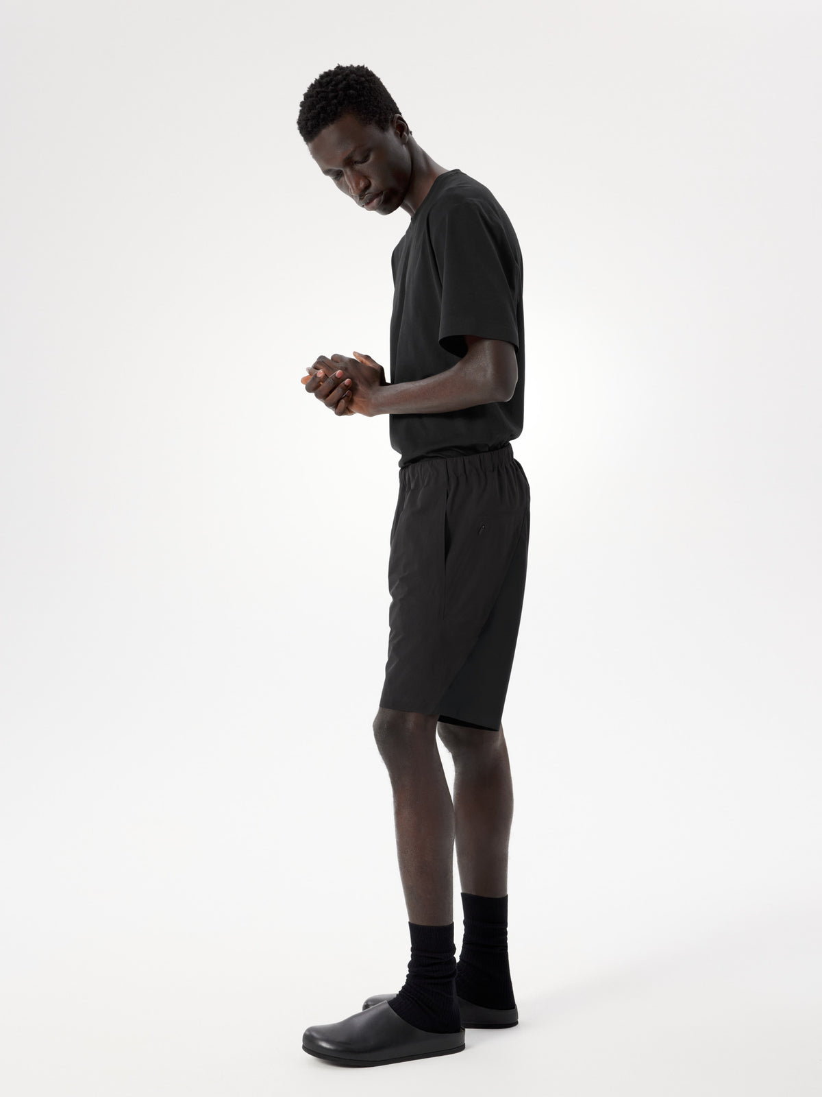 Secant Comp Short Black Profile