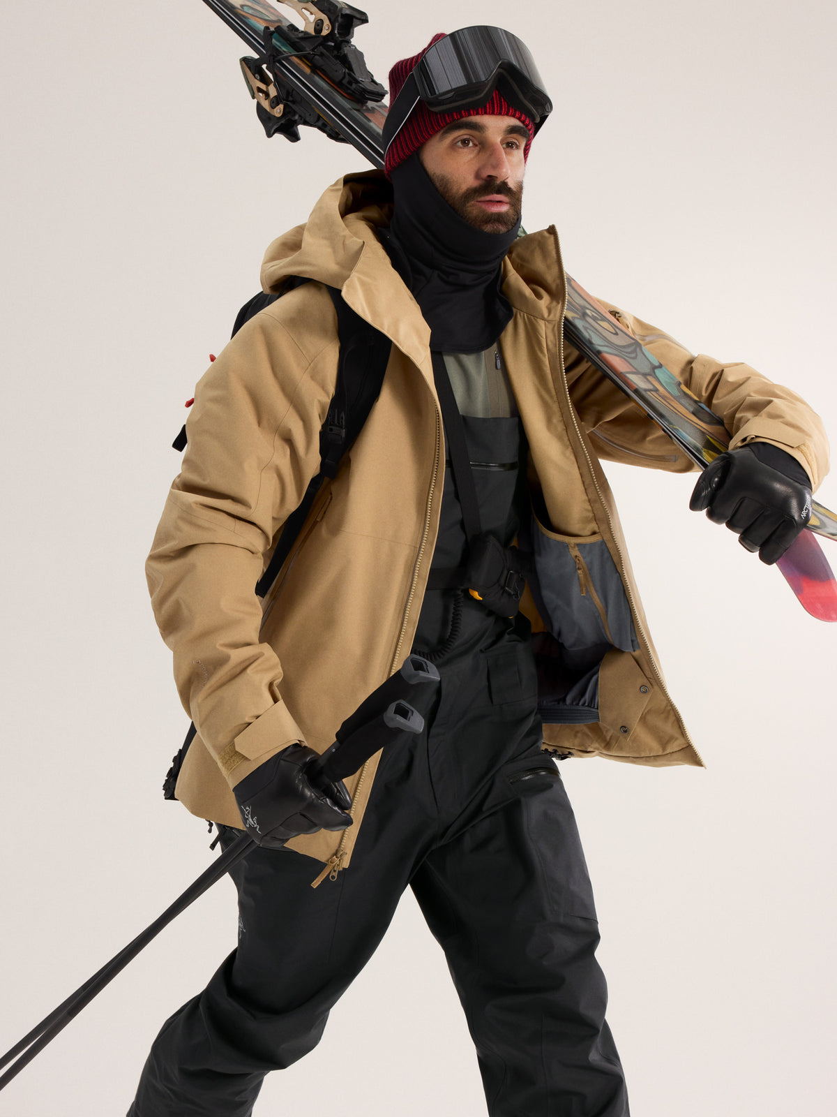 Sabre Bib Pant Black Hover