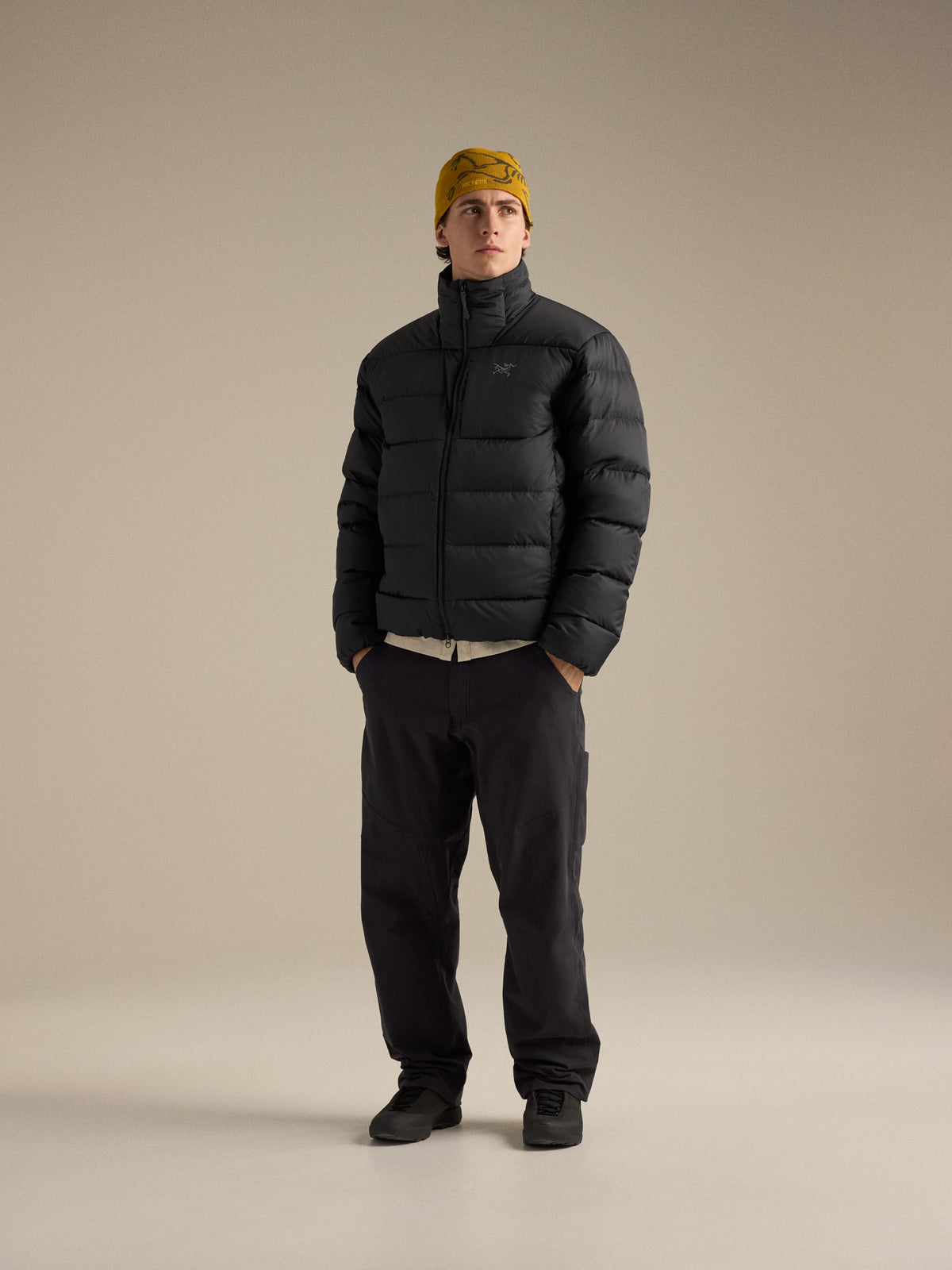Thorium Jacket Black Full Body