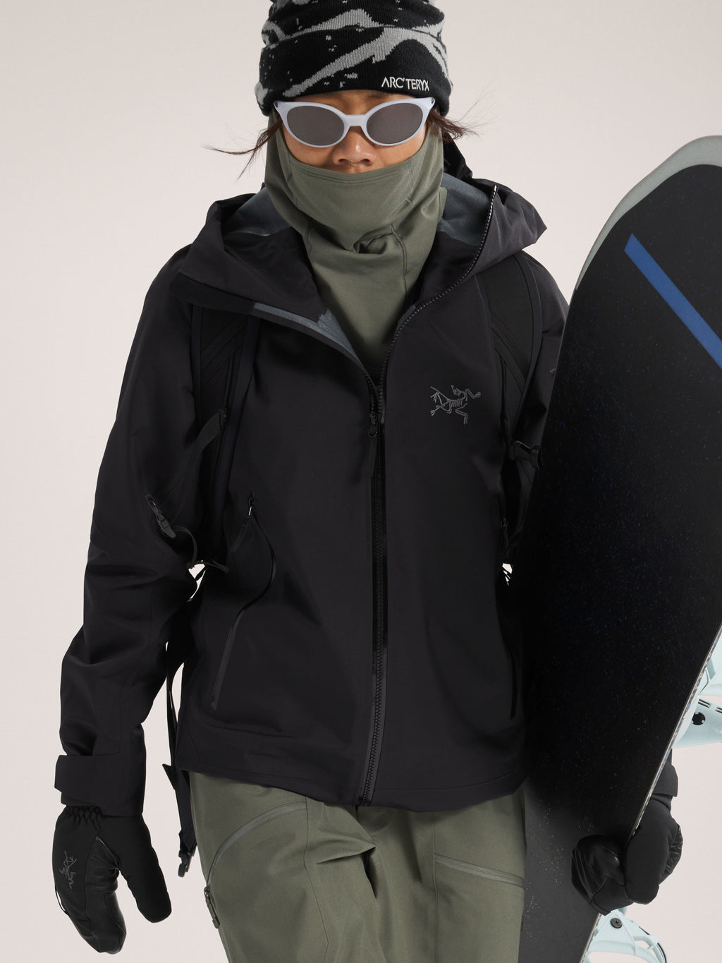 Sentinel Jacket Women's Black Hover