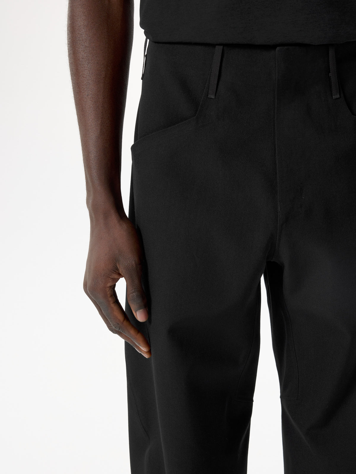 Voronoi Wool Pant Black Detail 1