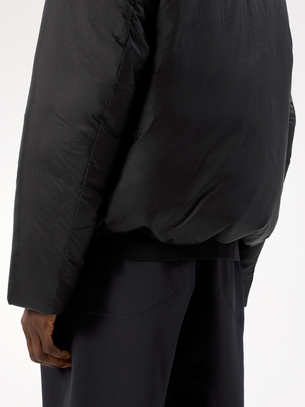 Conduit Down Jacket Black Detail 4