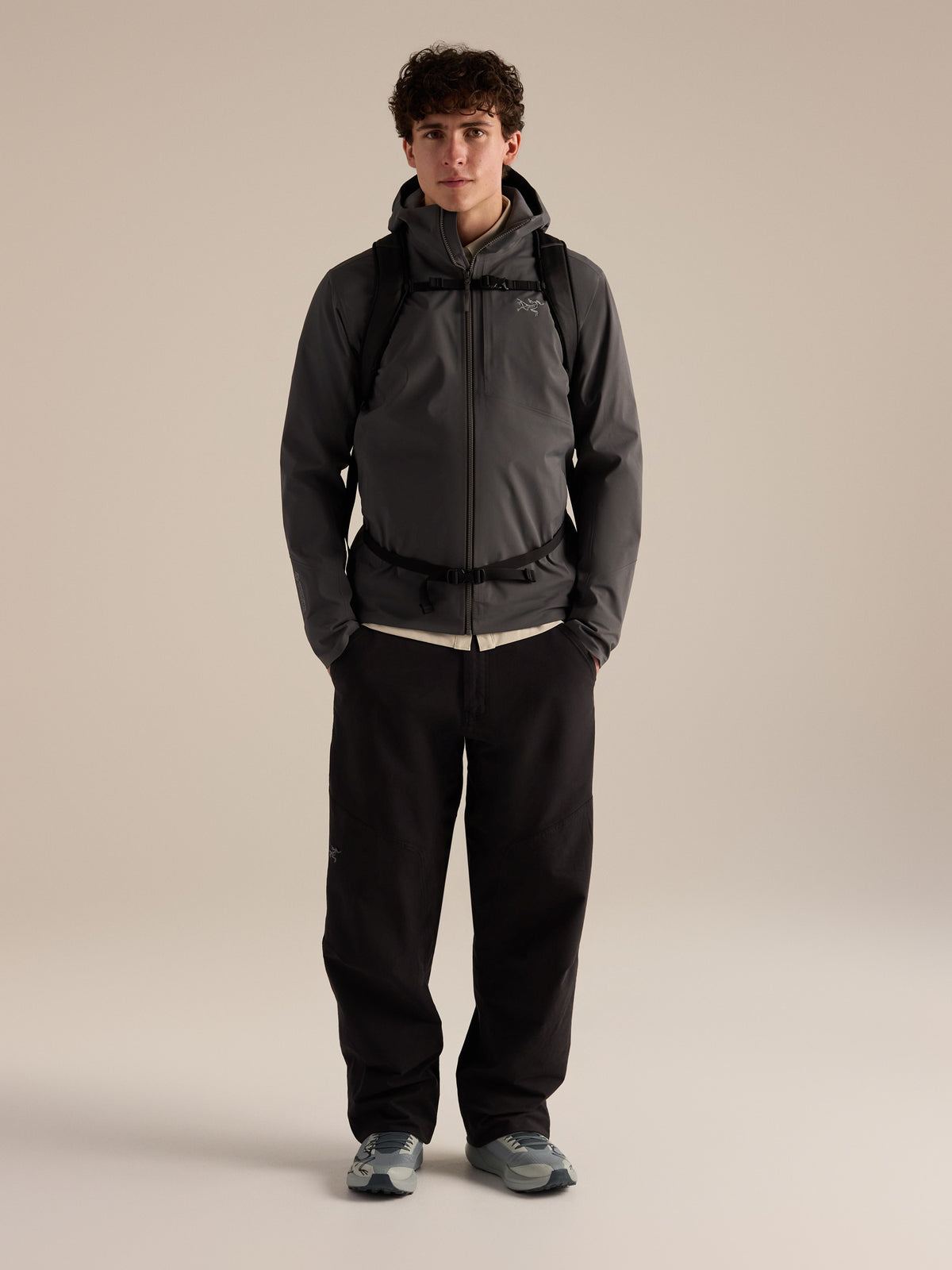 Mantis 26 Backpack Black Full Body