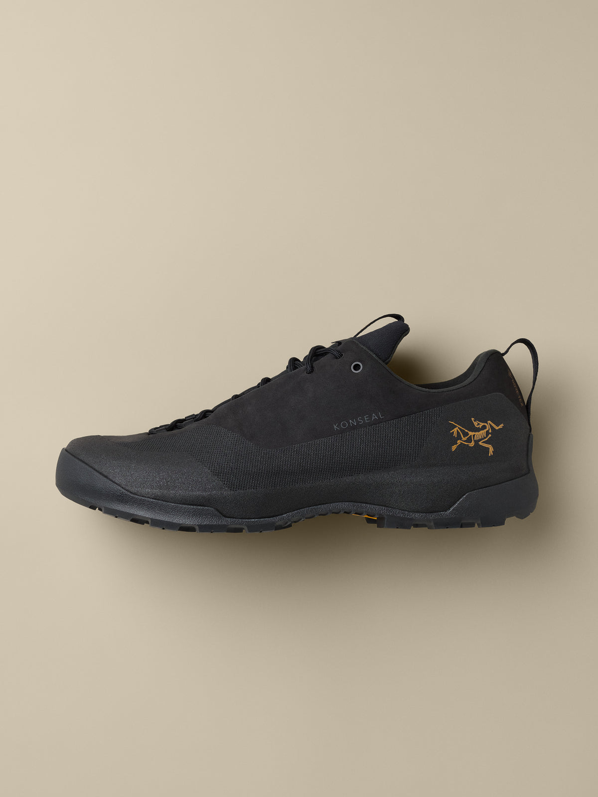 Konseal GTX Shoe Women's Black/Black Profile