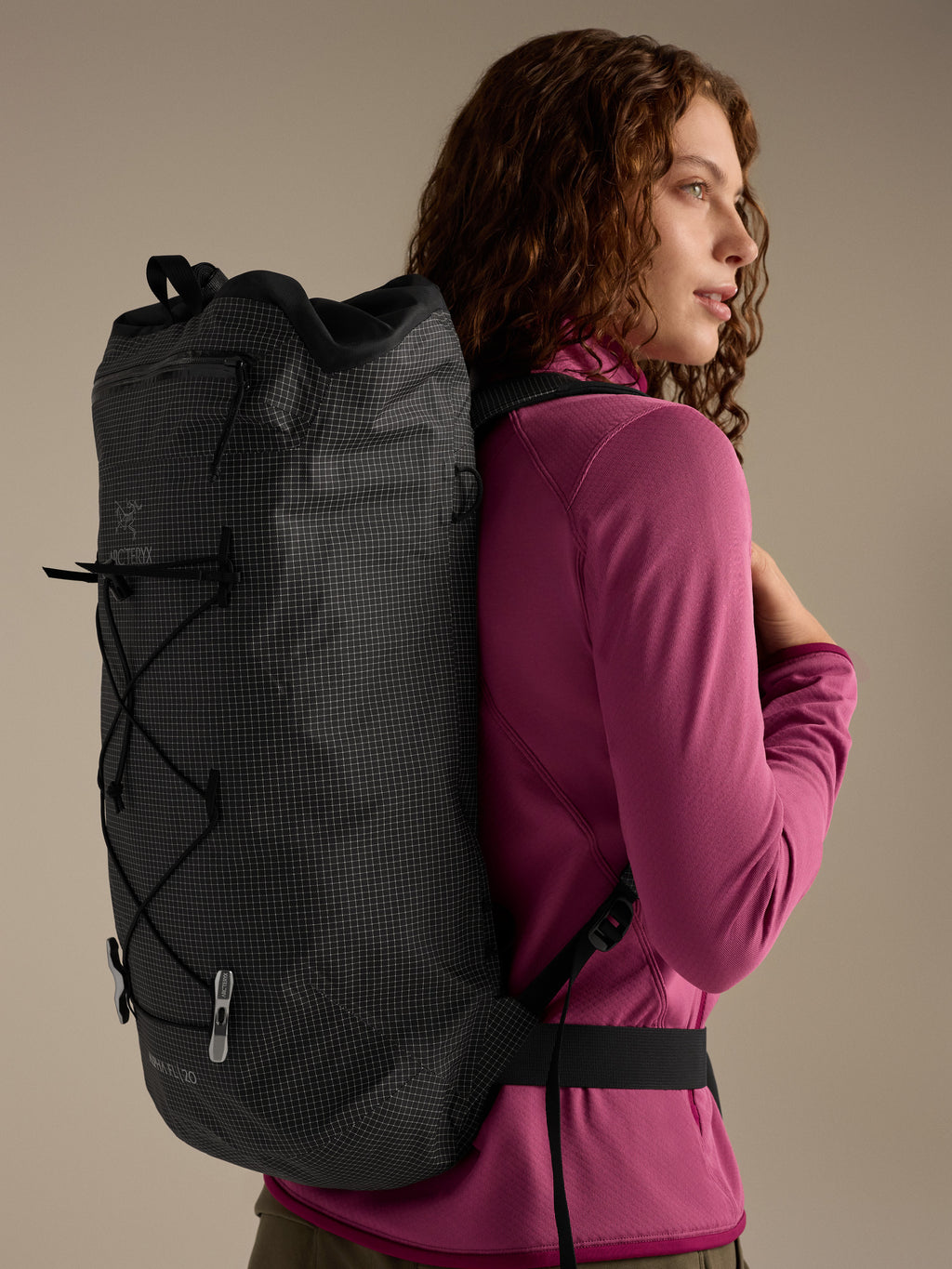 Alpha FL 20 Backpack Black Detail 1