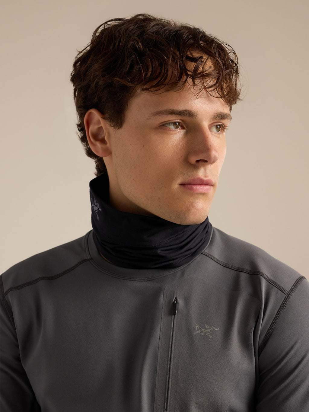 Rho Synthetic Neck Gaiter Long Black Front View