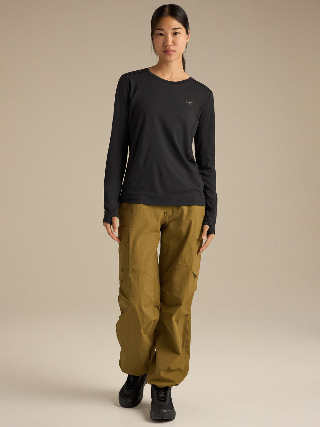 Sunna Crew Shirt LS Women's Black Full Body