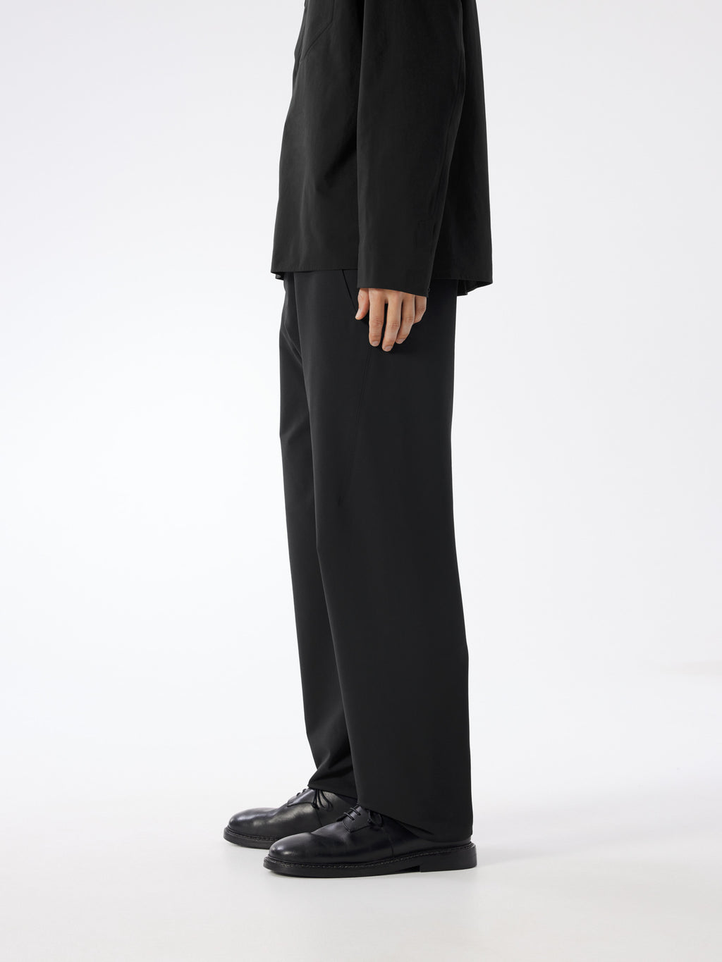 Spere Pant Black Profile