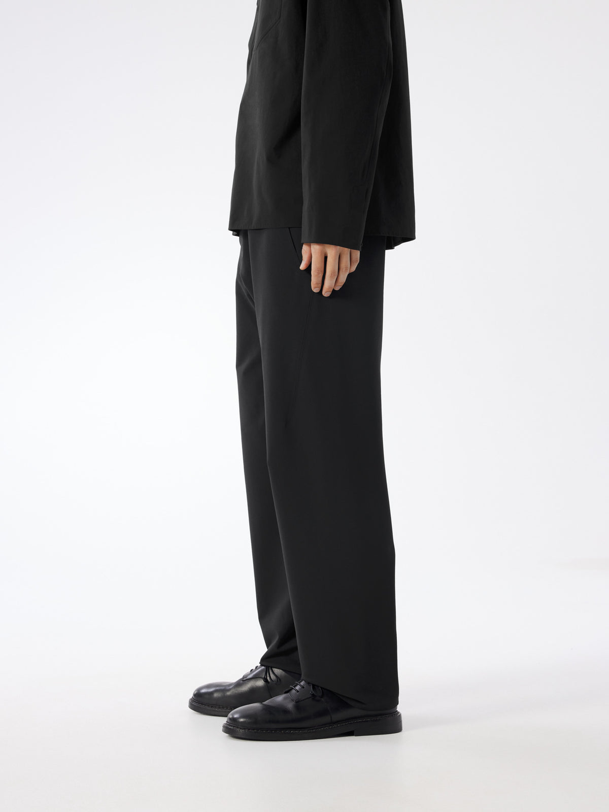 Spere Pant Black Profile