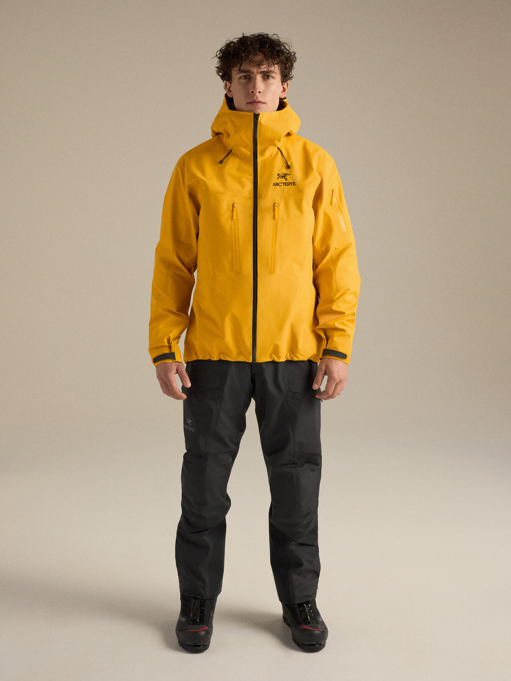 Alpha SV Jacket Larch Full Body