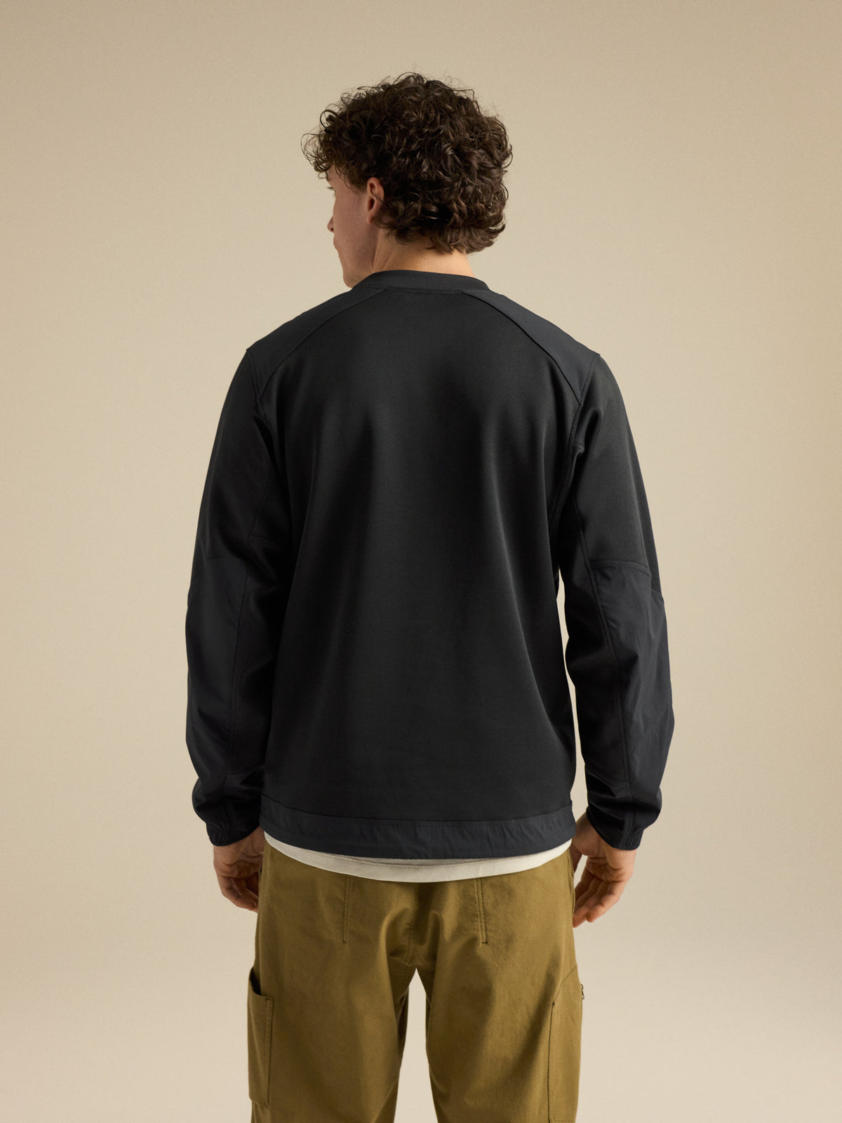 Konseal Crew Neck Pullover Black Back View