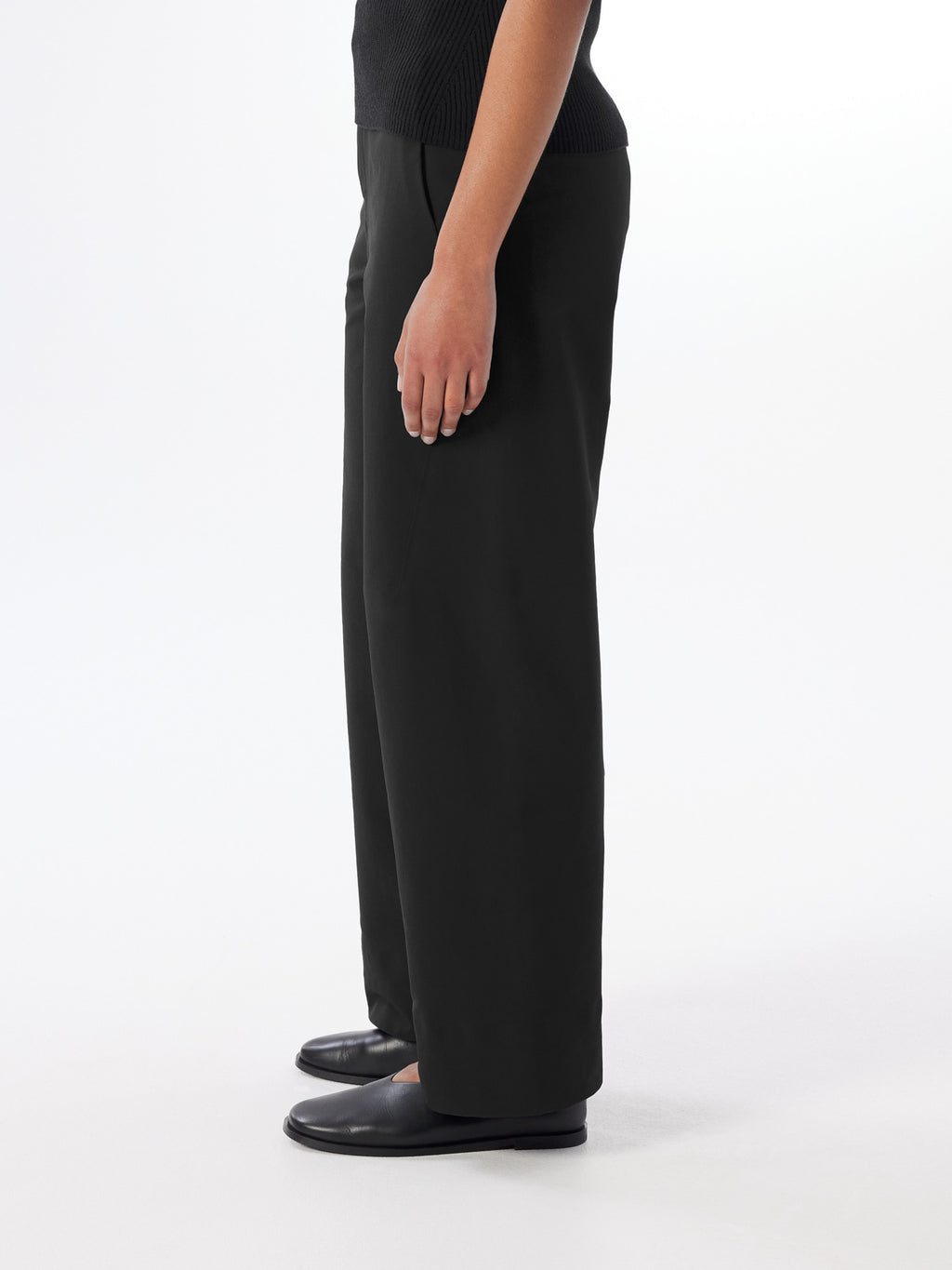 Khara Pant Women's Black Profile