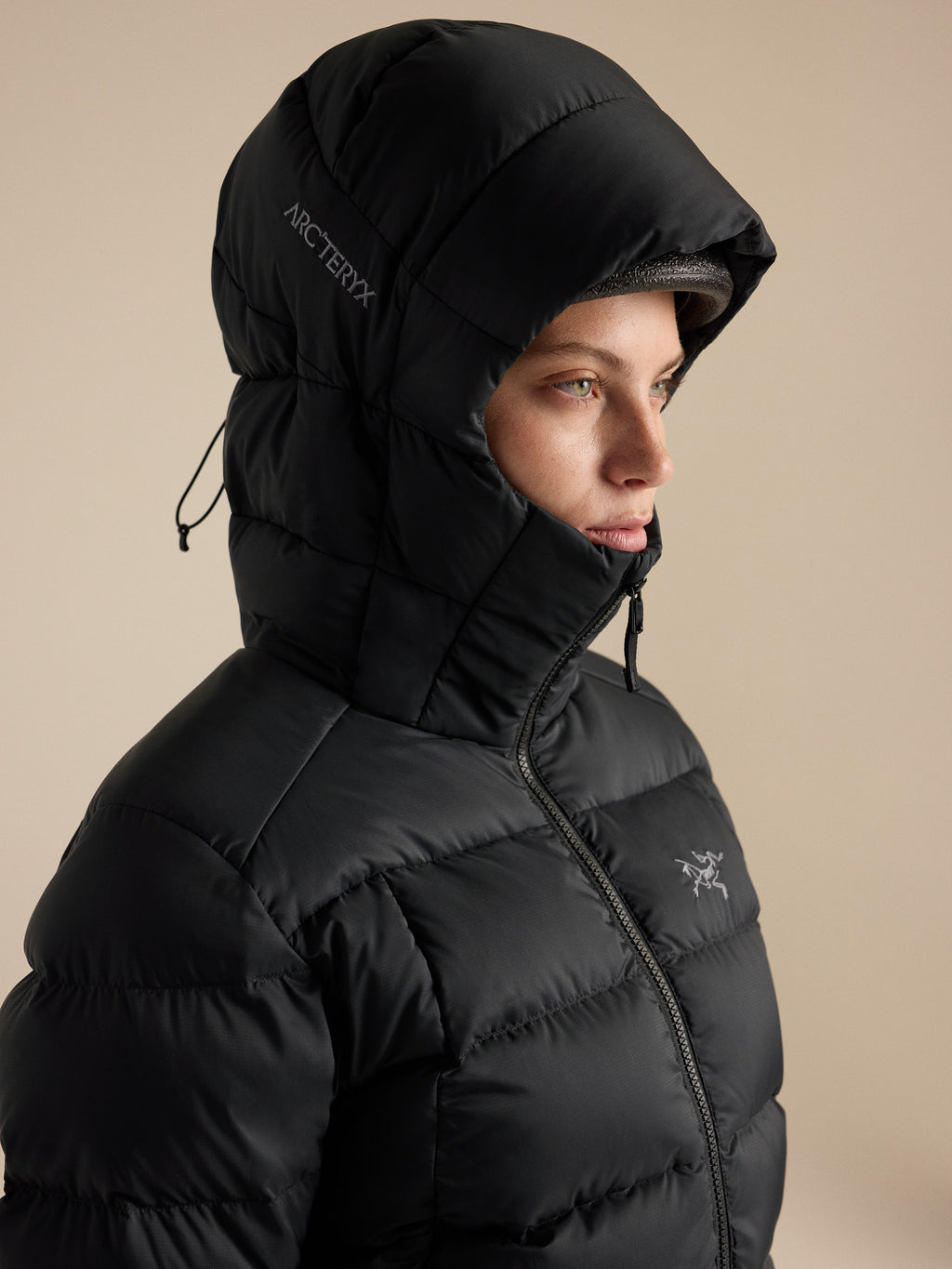 Thorium Jacket Women's Black II Hood