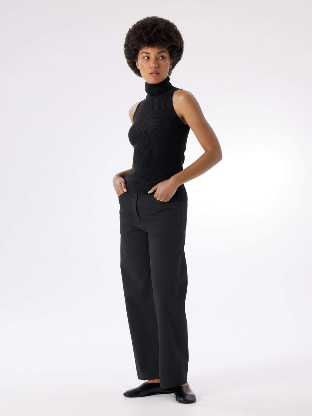 Conic Wool Halter Women's Black Full Body