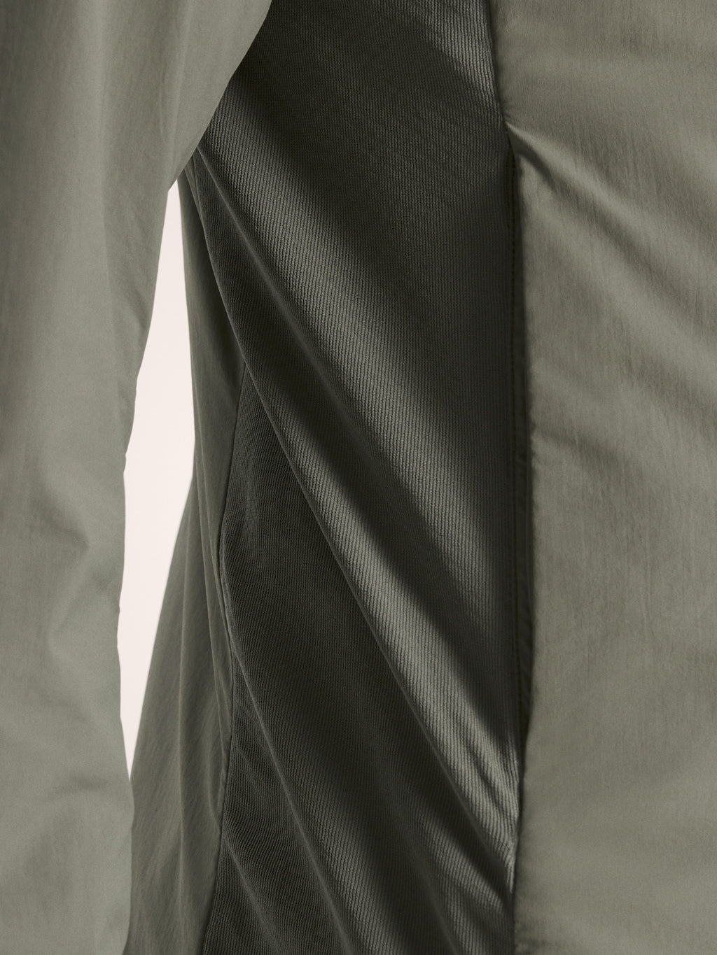 Atom SL Jacket Forage Fabric Detail