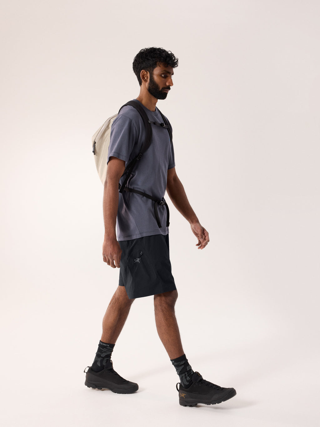 Konseal Short 9" Black Full Body