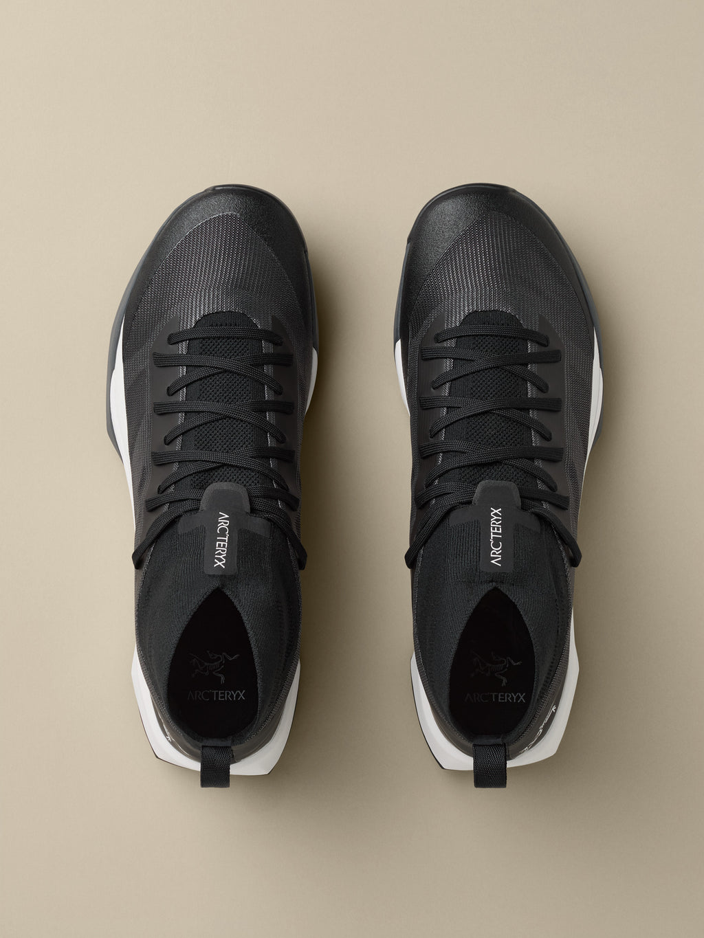 Vertex Speed Shoe Women's Black/Atmos Pair