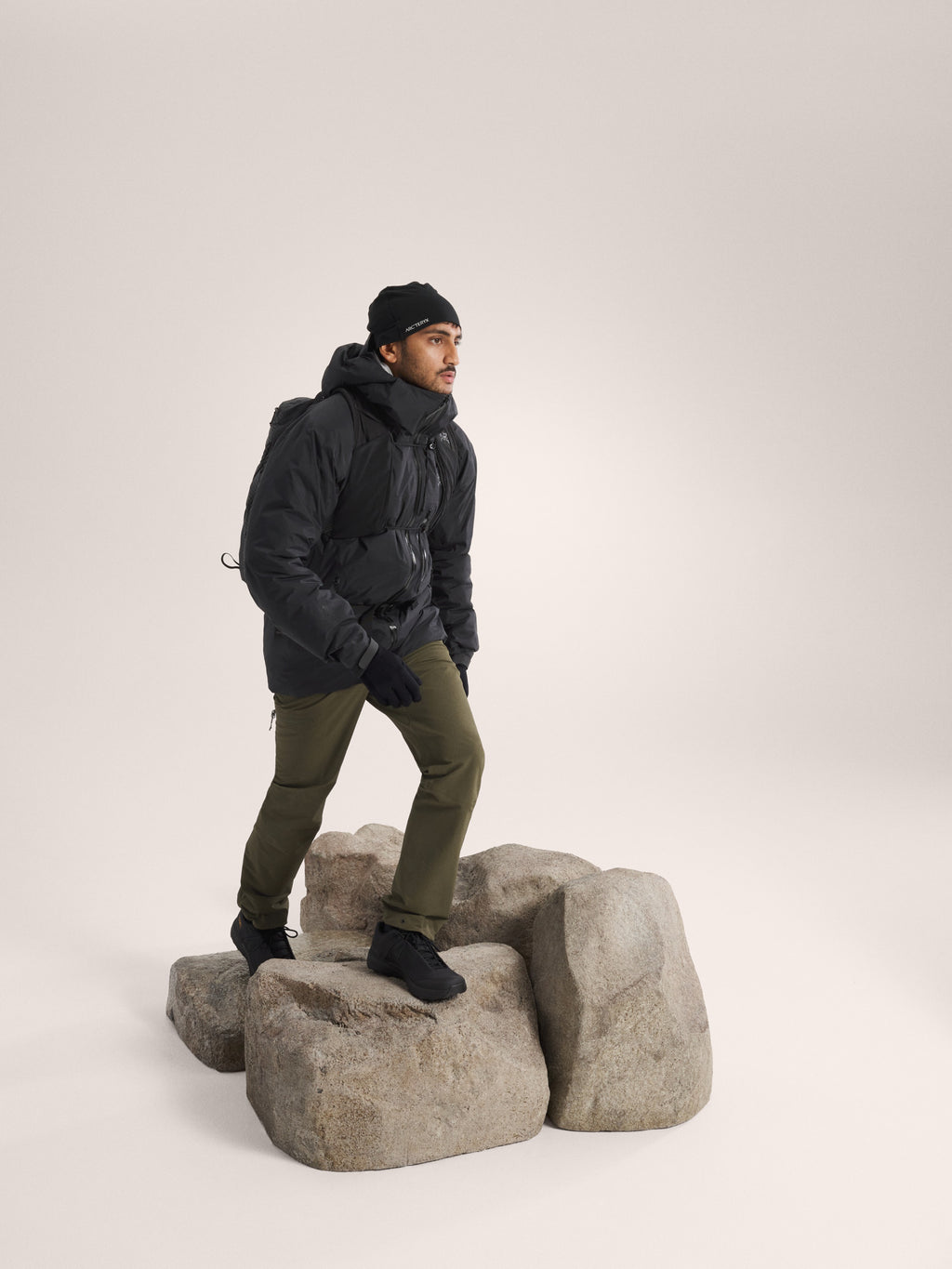 Beta Insulated Jacket Black Full Body