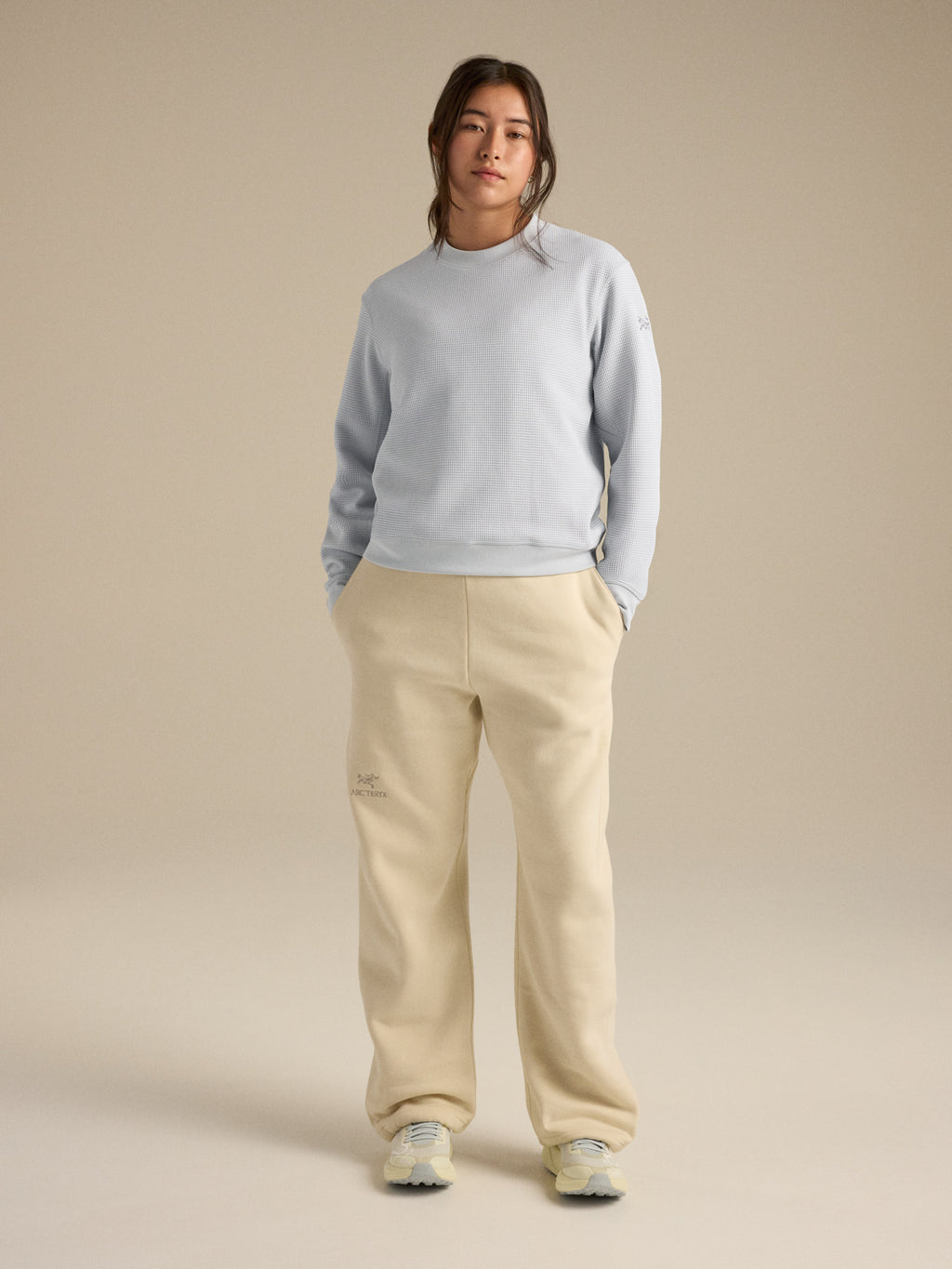 Olera Crew Neck Pullover Women's Solitude Full Body
