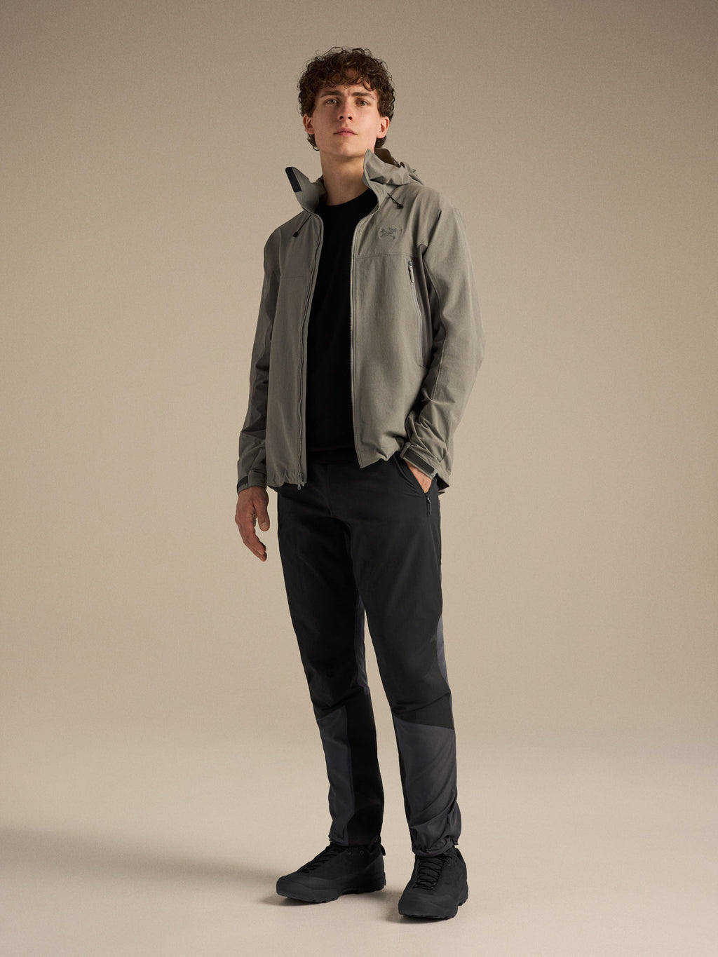 Serratus Pant Black/Graphite Hover
