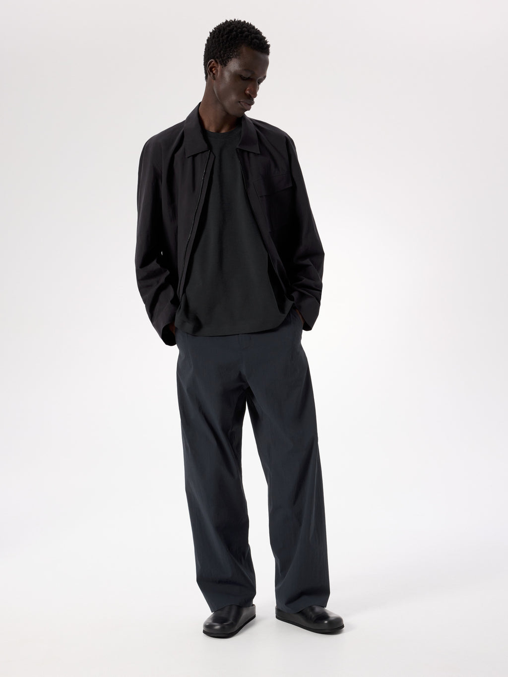 Spere Cargo Pant Black Full Body