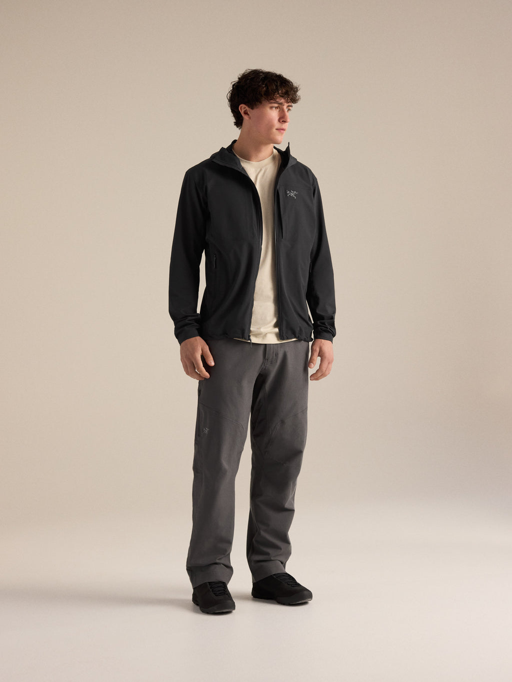 Gamma Hoody Black Hover