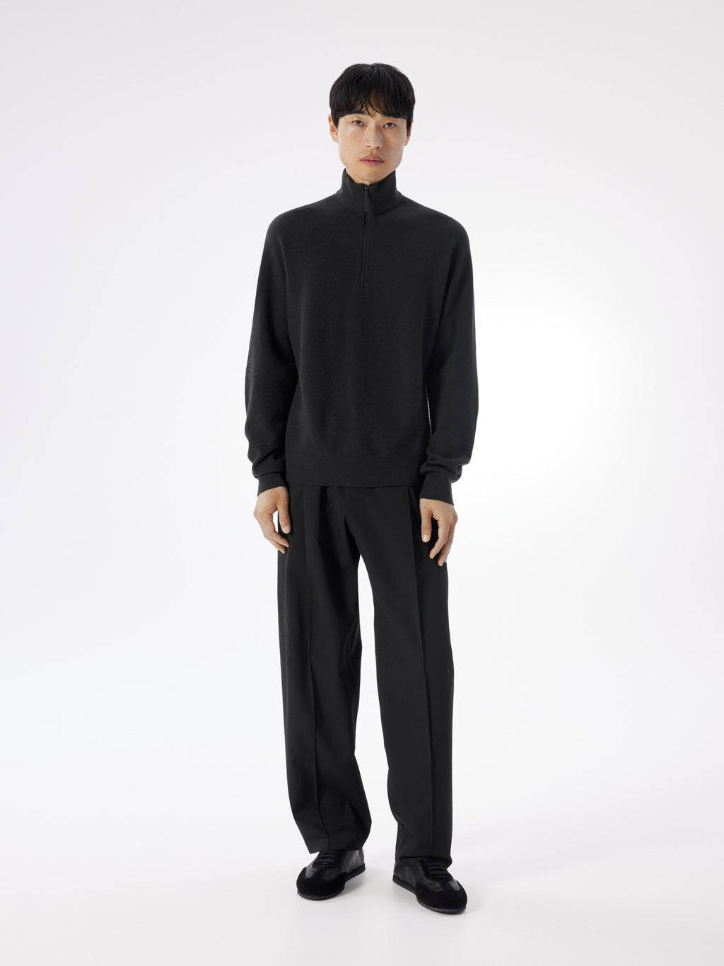 Conic Wool Half Zip Neck Black Full Body