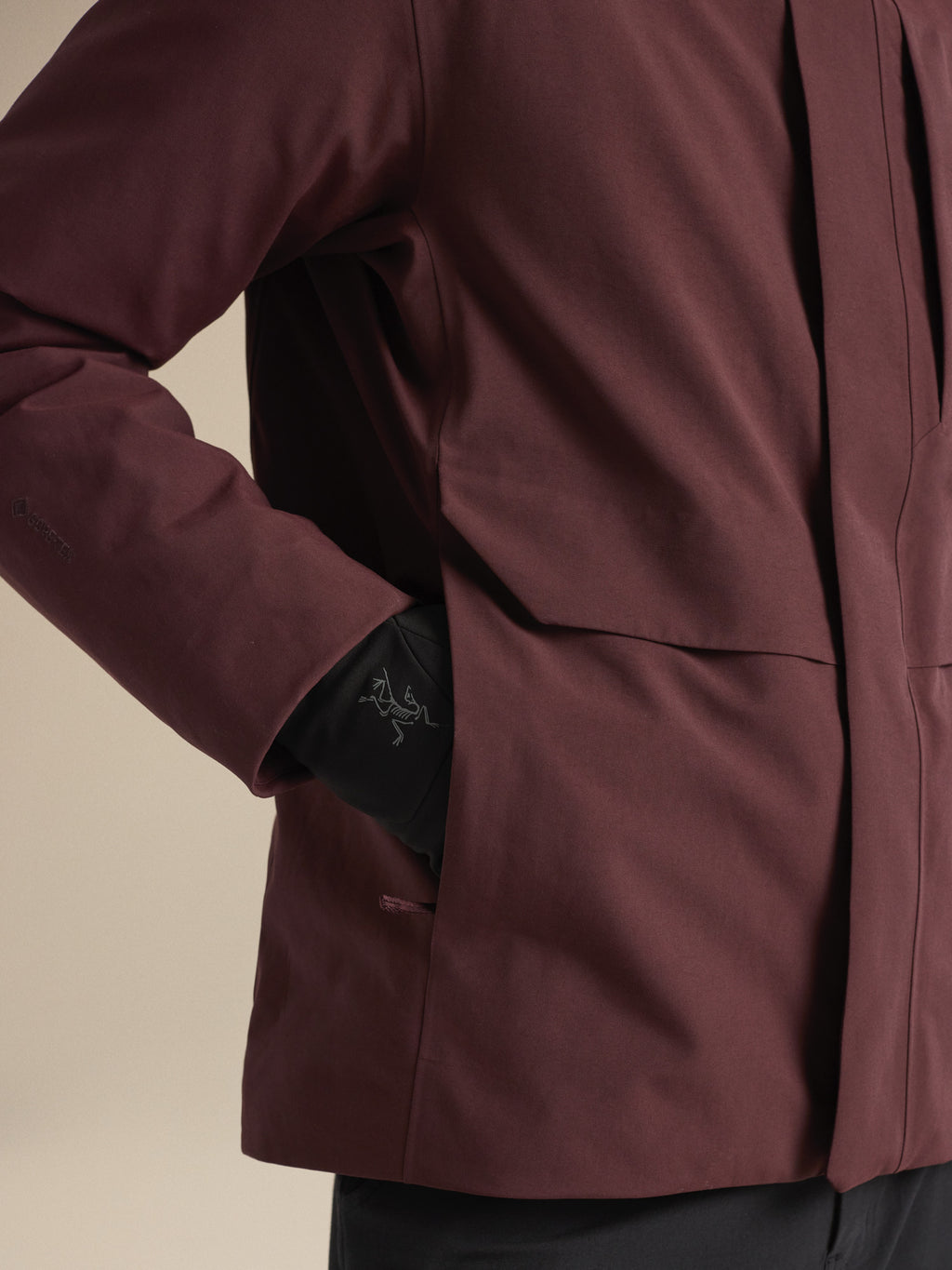 Therme Down Jacket Ultima Fabric Detail