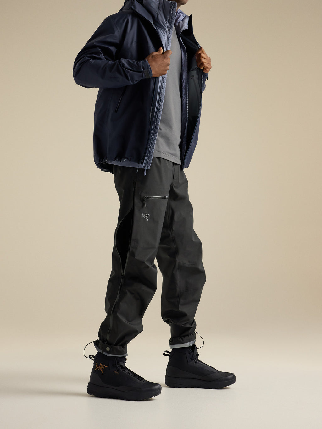 Beta Pant Black Fabric Detail