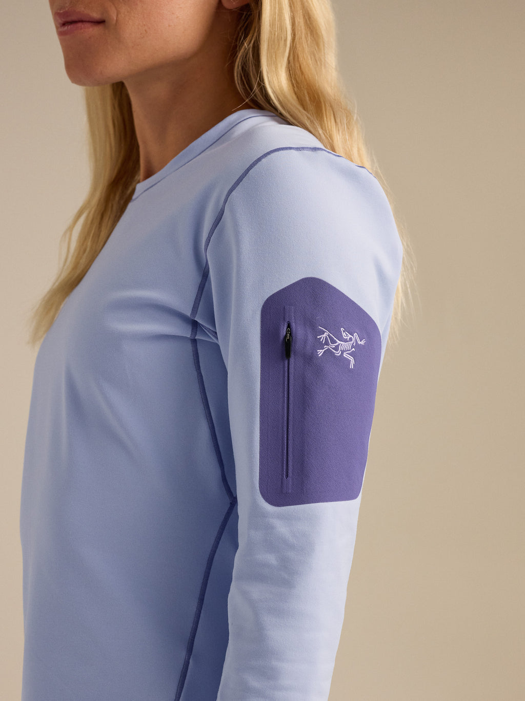 Rho Crew Neck LS Women's Kasumi / Blurple Fabric Detail