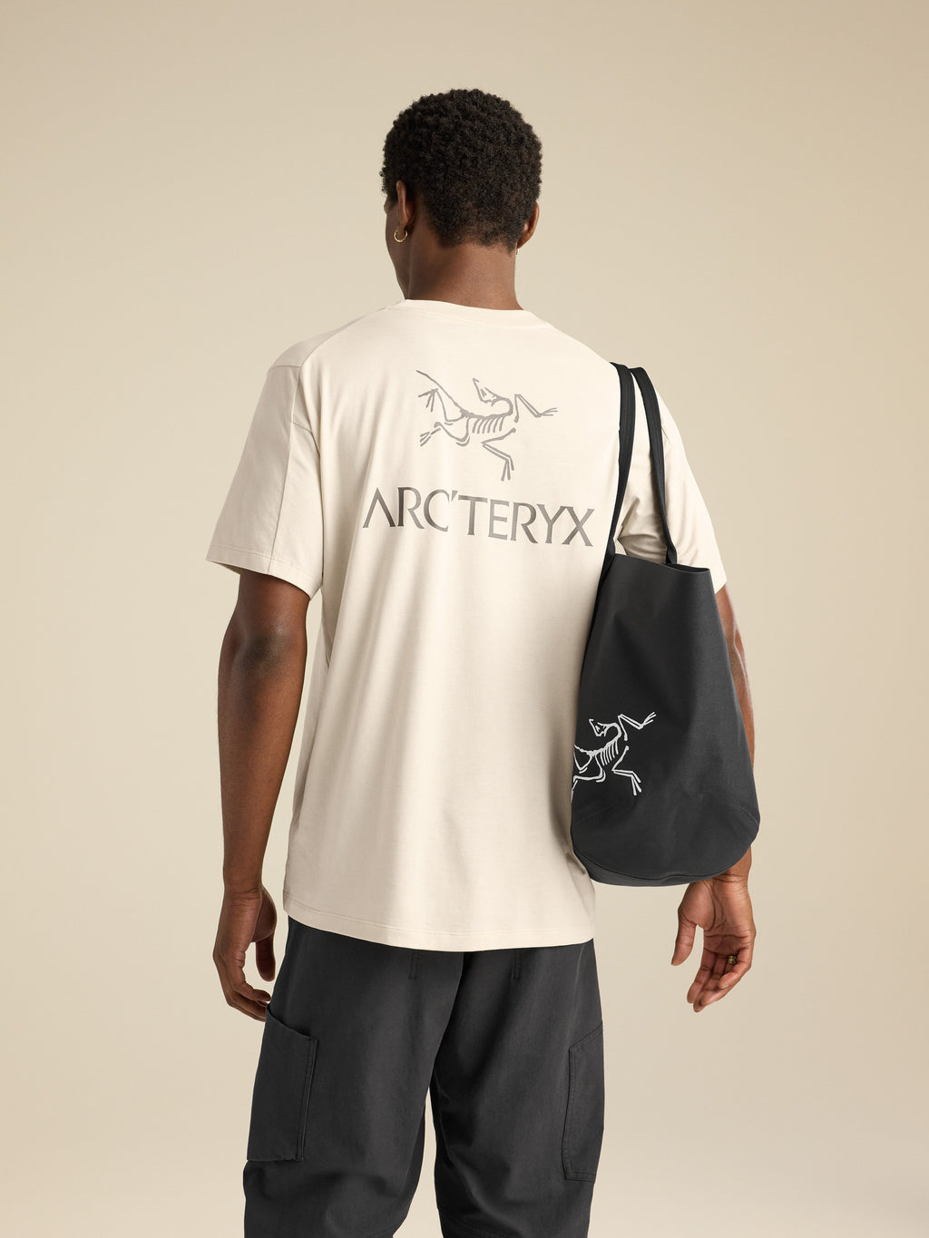 Carrier 45 Gear Tote Black Back View
