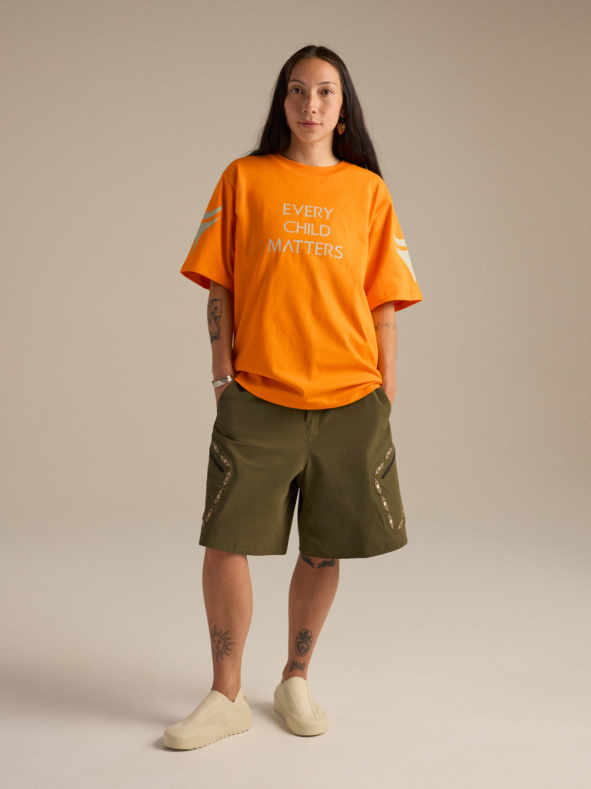 ECM Kragg T-Shirt Walk Gently Blaze Full Body