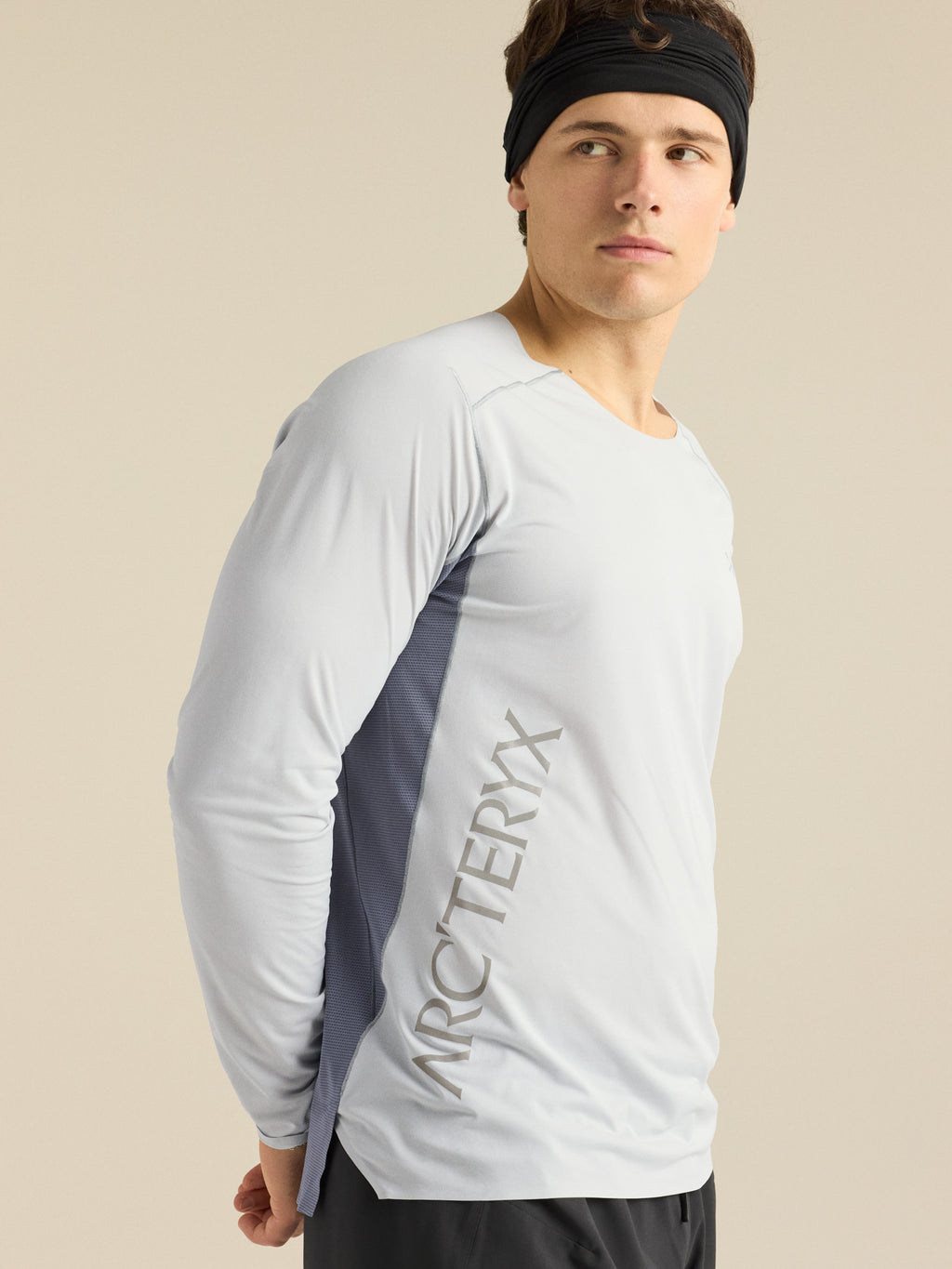 Norvan Downword Logo Shirt LS Solitude / Stratus Detail 1