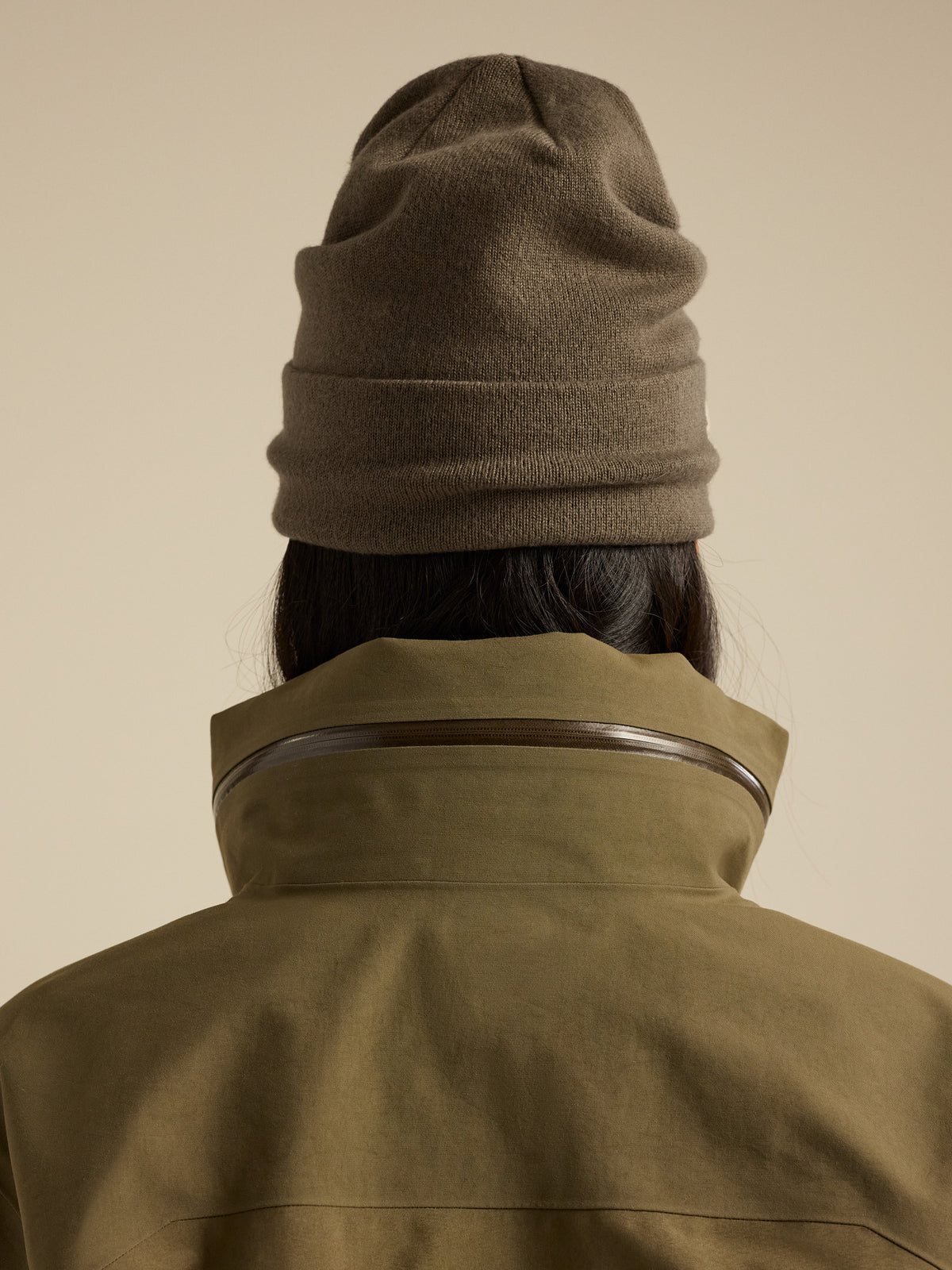 Bird Word Toque Mongoose / Sea Salt Back View