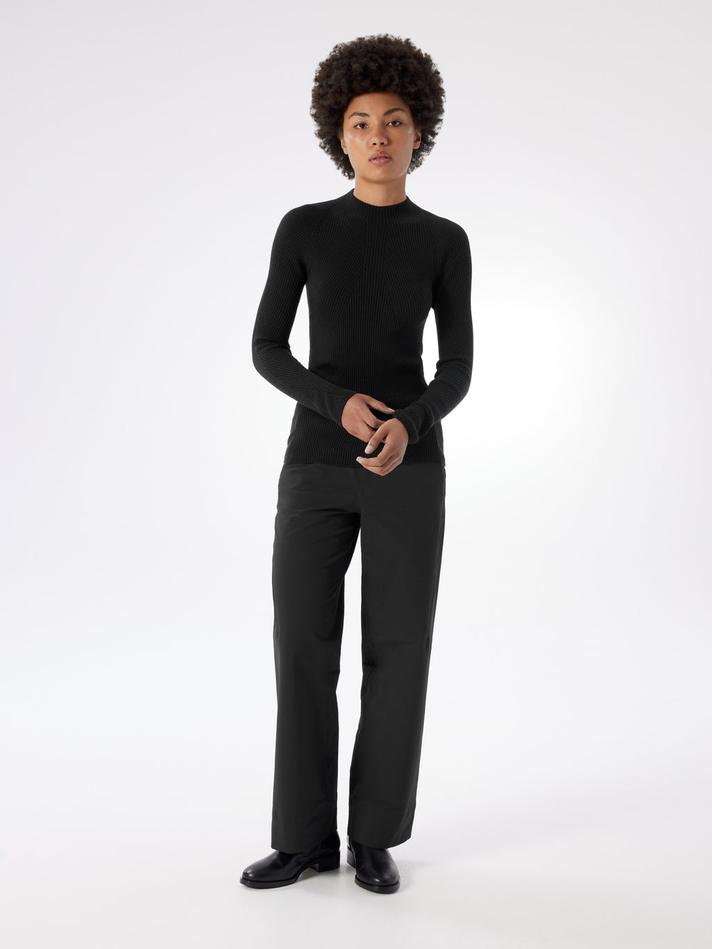 Conic Wool Midlayer Women's Black Full Body