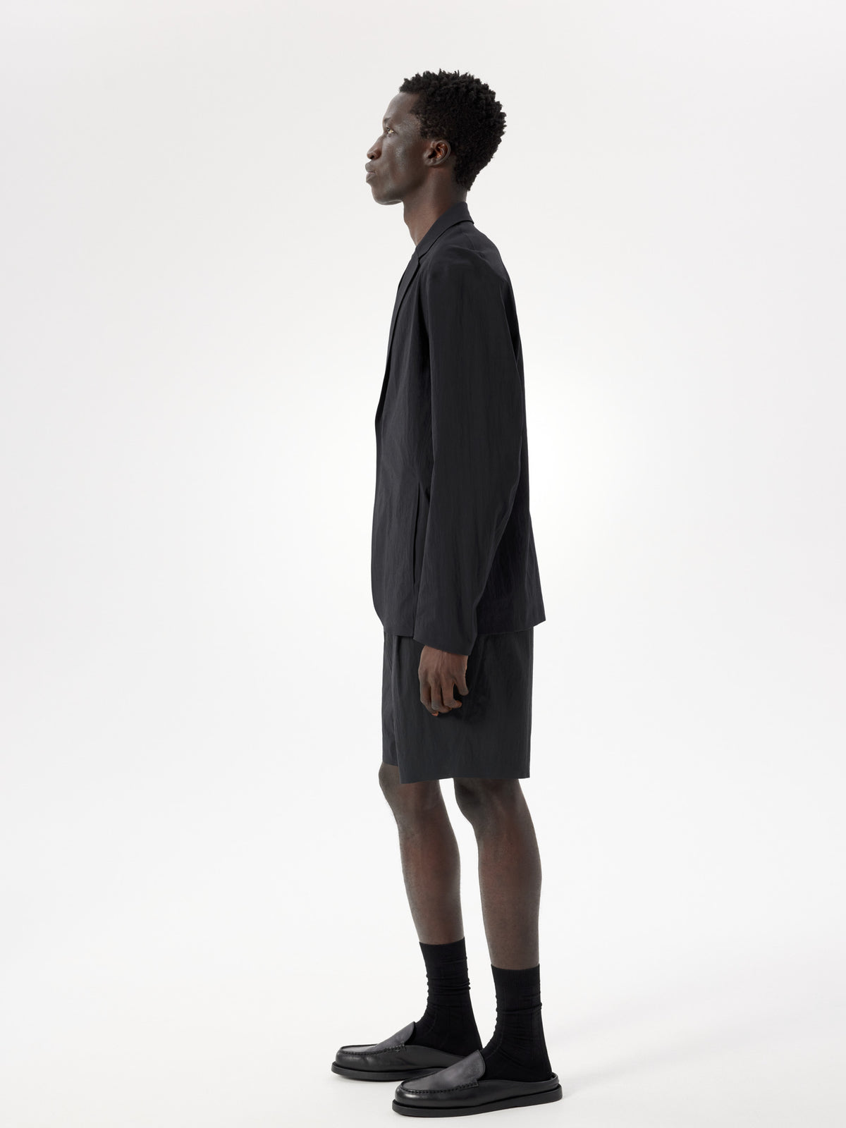 Indisce Blazer Black Profile
