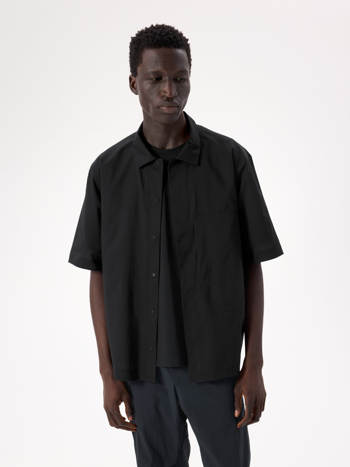 Demlo Shirt SS Black Layering