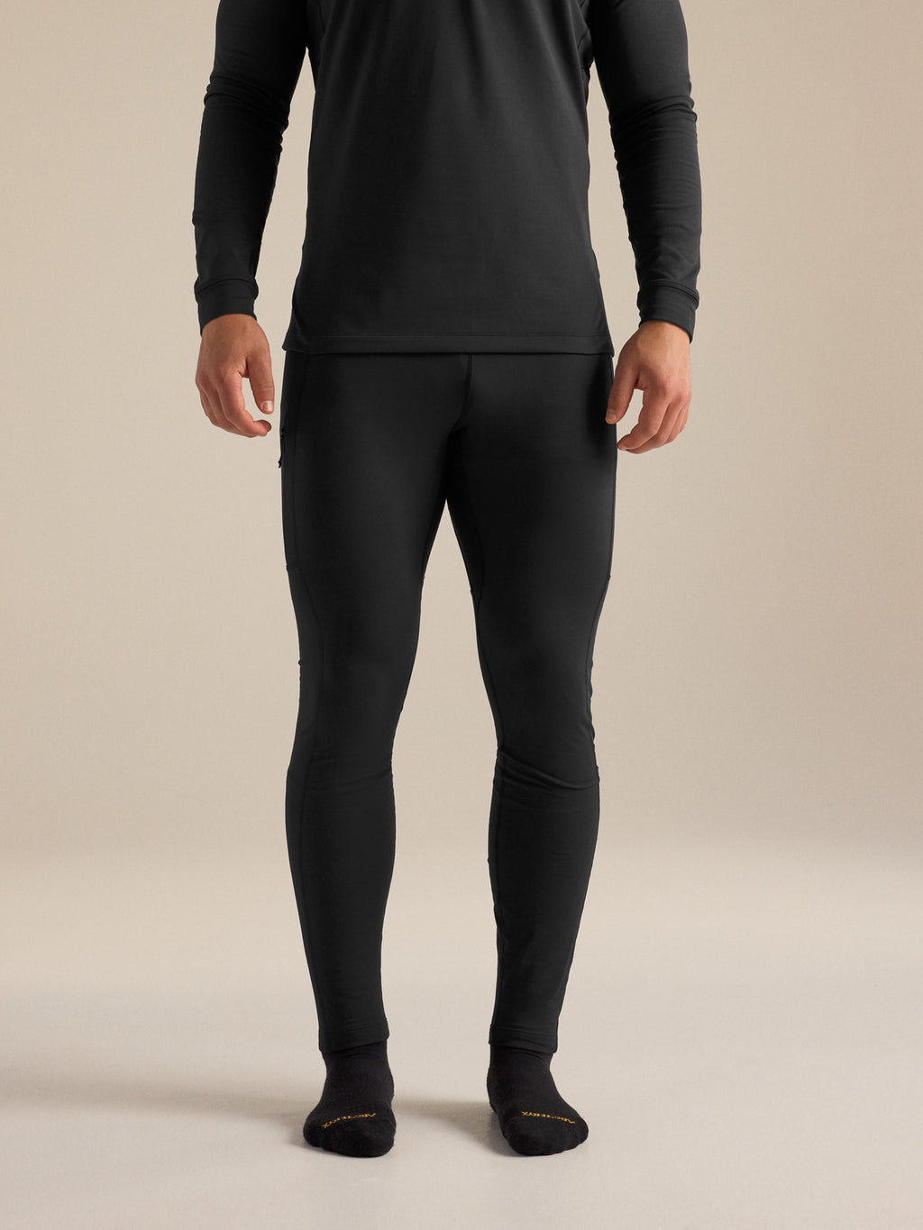 Rho LT Bottom Black Front View