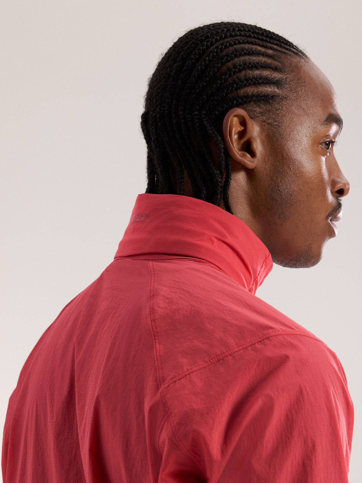 Ossa Stowhood Jacket Stone Red Detail 1