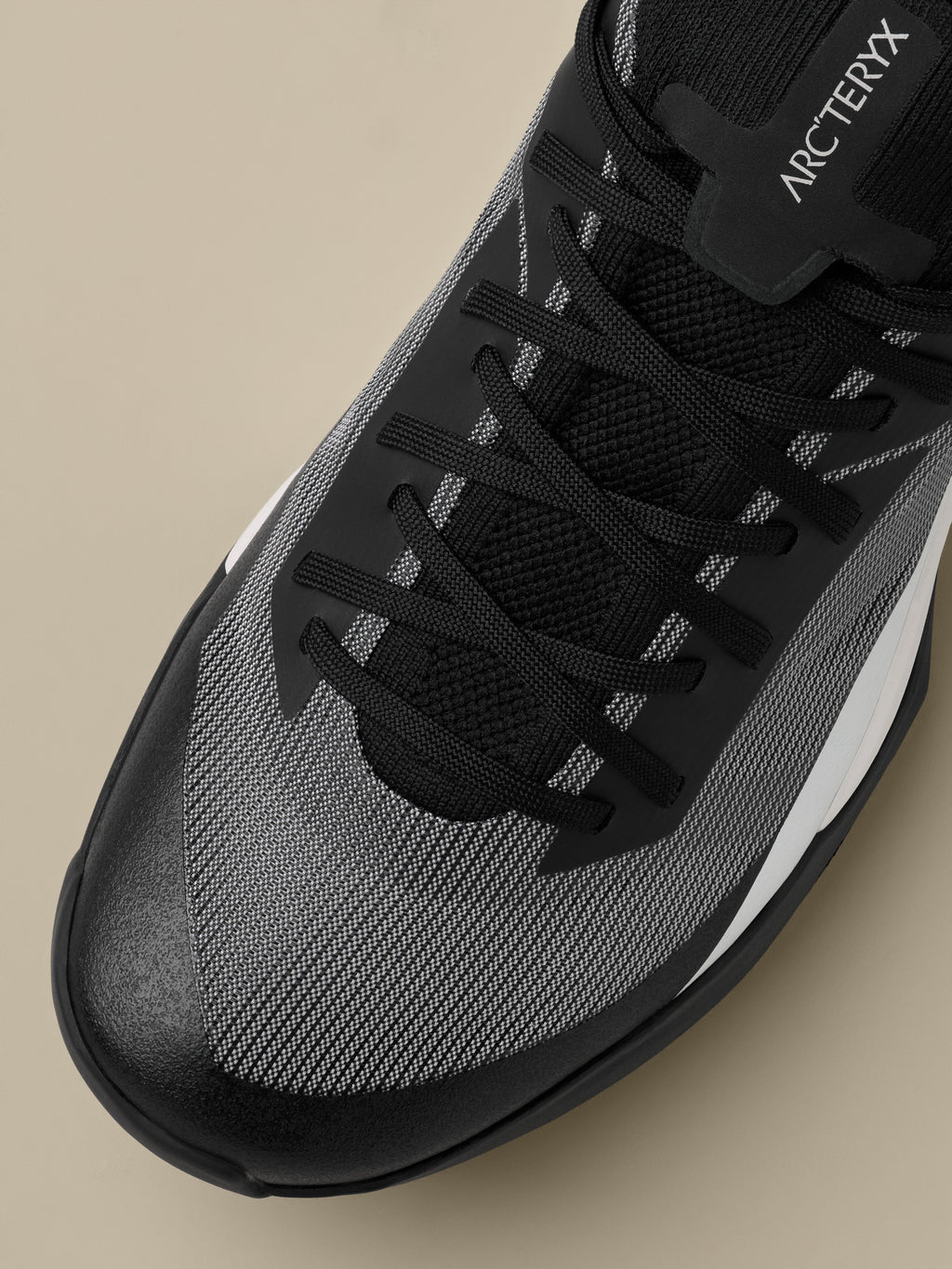 Vertex Speed Low Shoe Black/Arctic Silk Hover