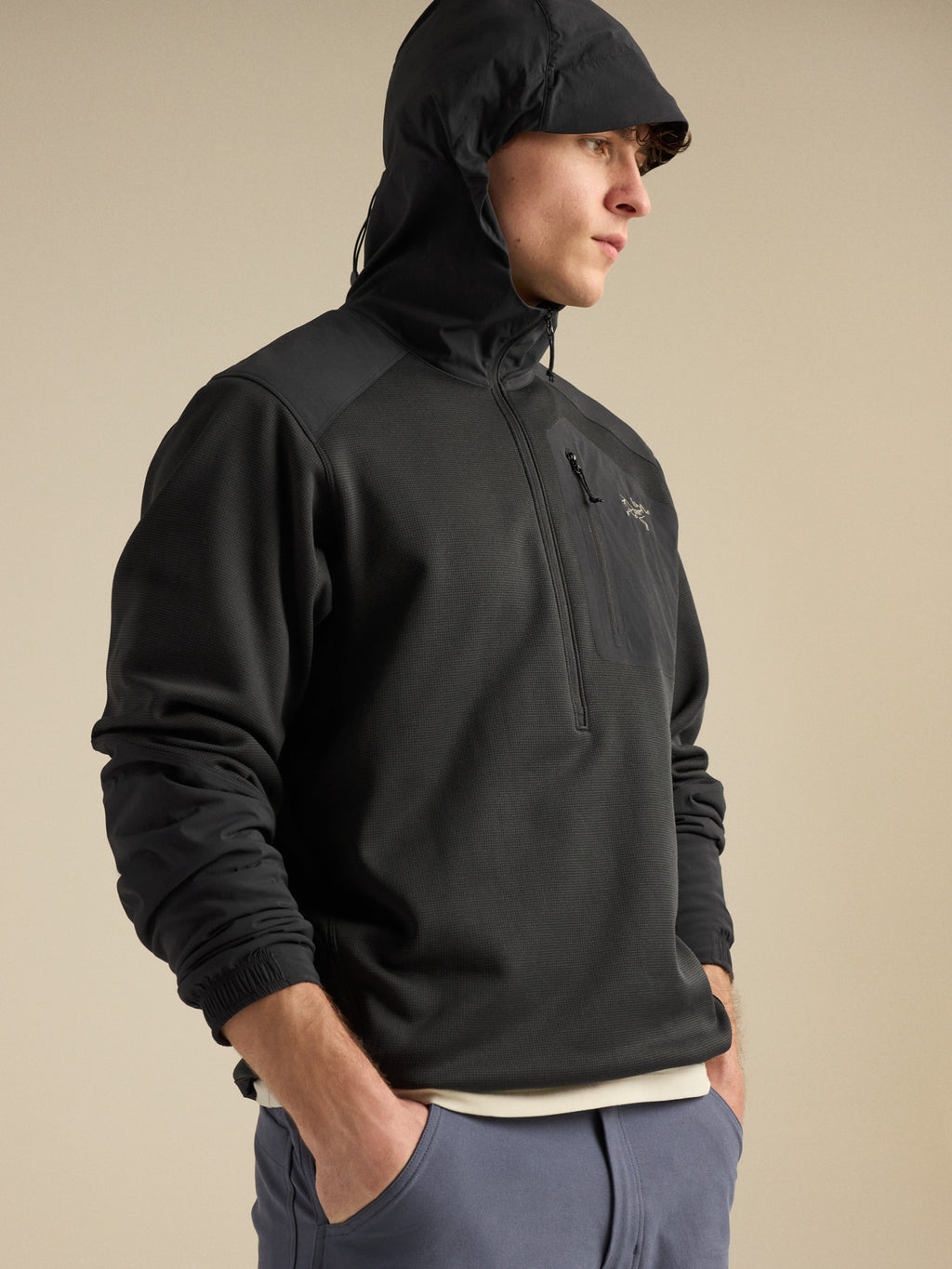 Konseal Pullover Hoody Black Detail 1