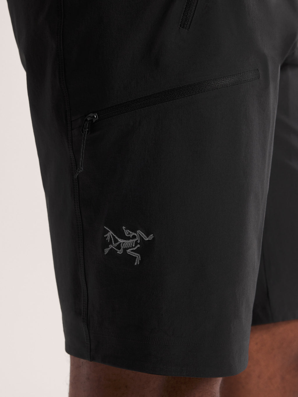 Gamma SL Short 11" Black Fabric Detail