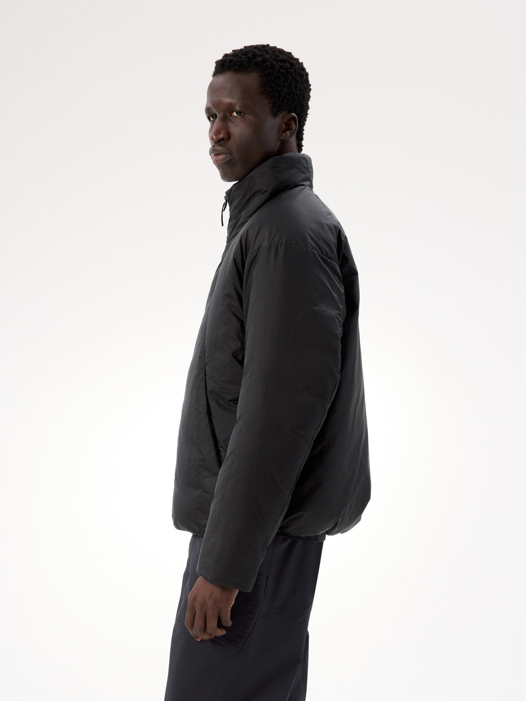 Conduit Down Jacket Black Profile