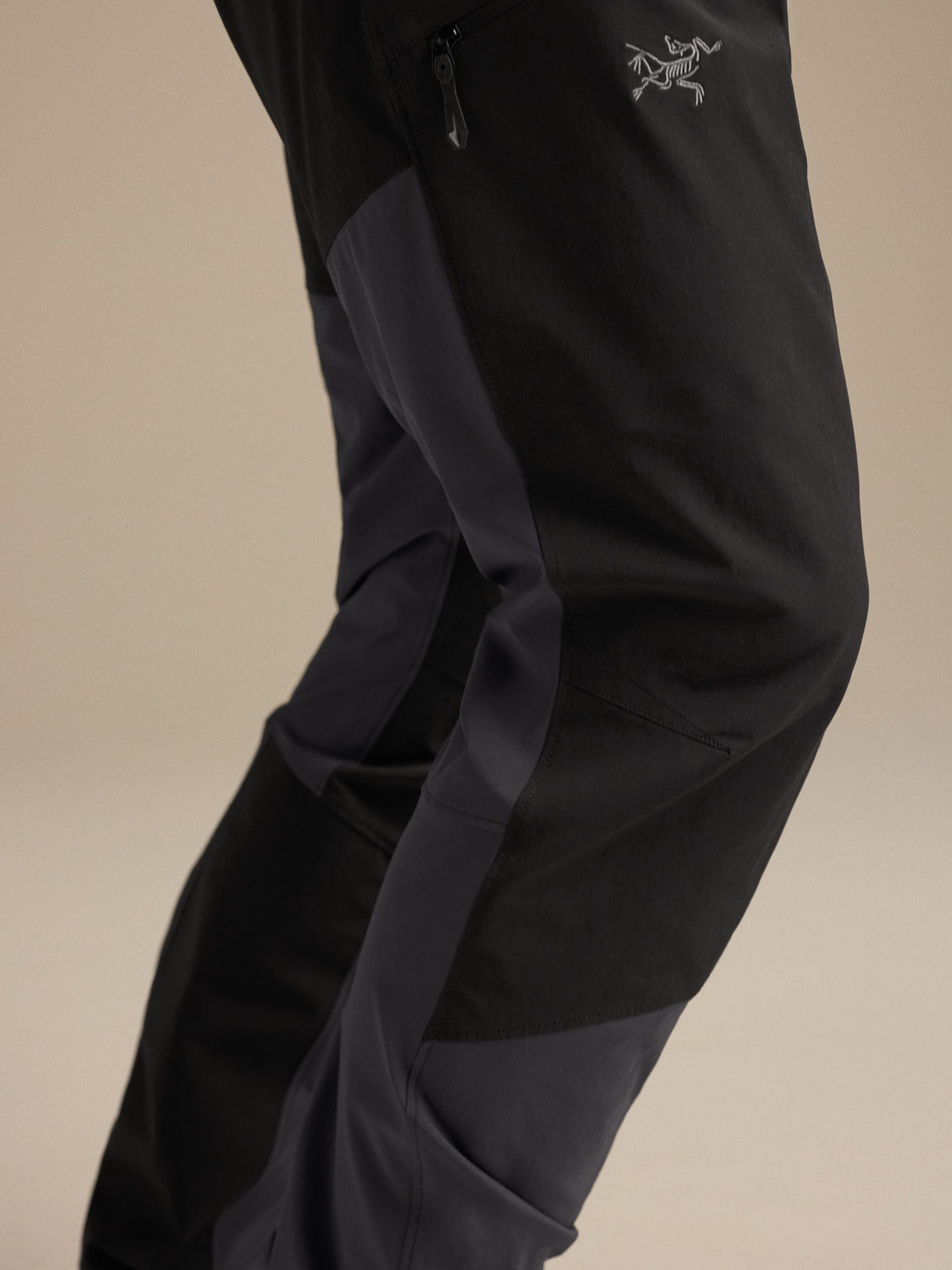 Serratus Pant Black/Graphite Fabric Detail