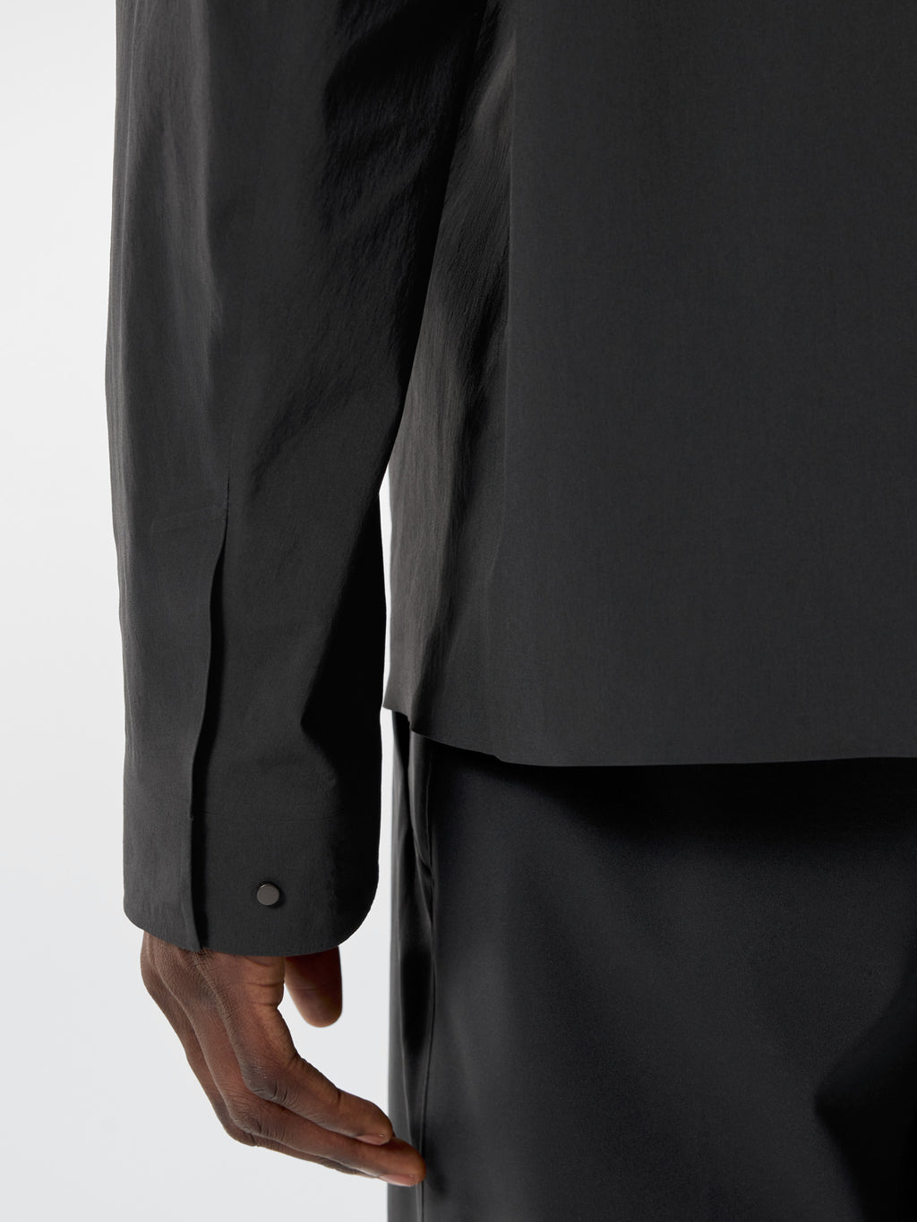 Metry Shirt LS Black Detail 3