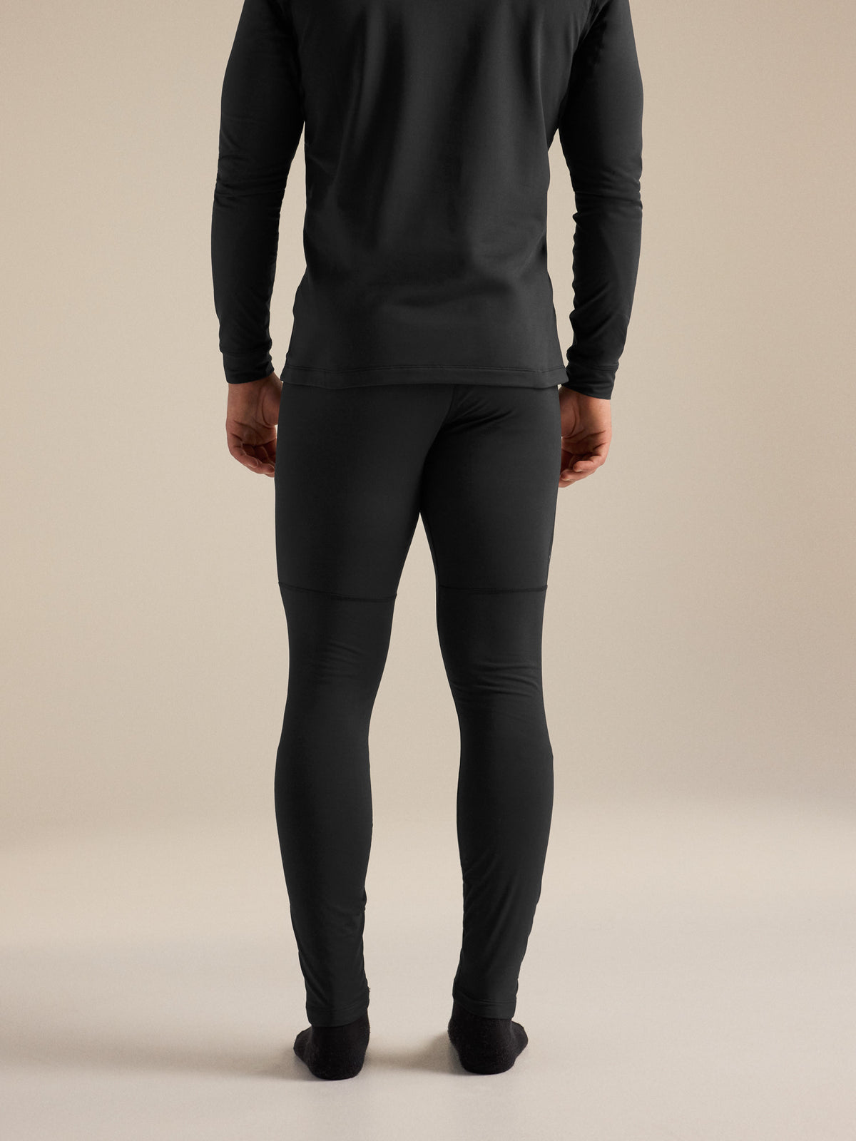 Rho LT Bottom Black Back View