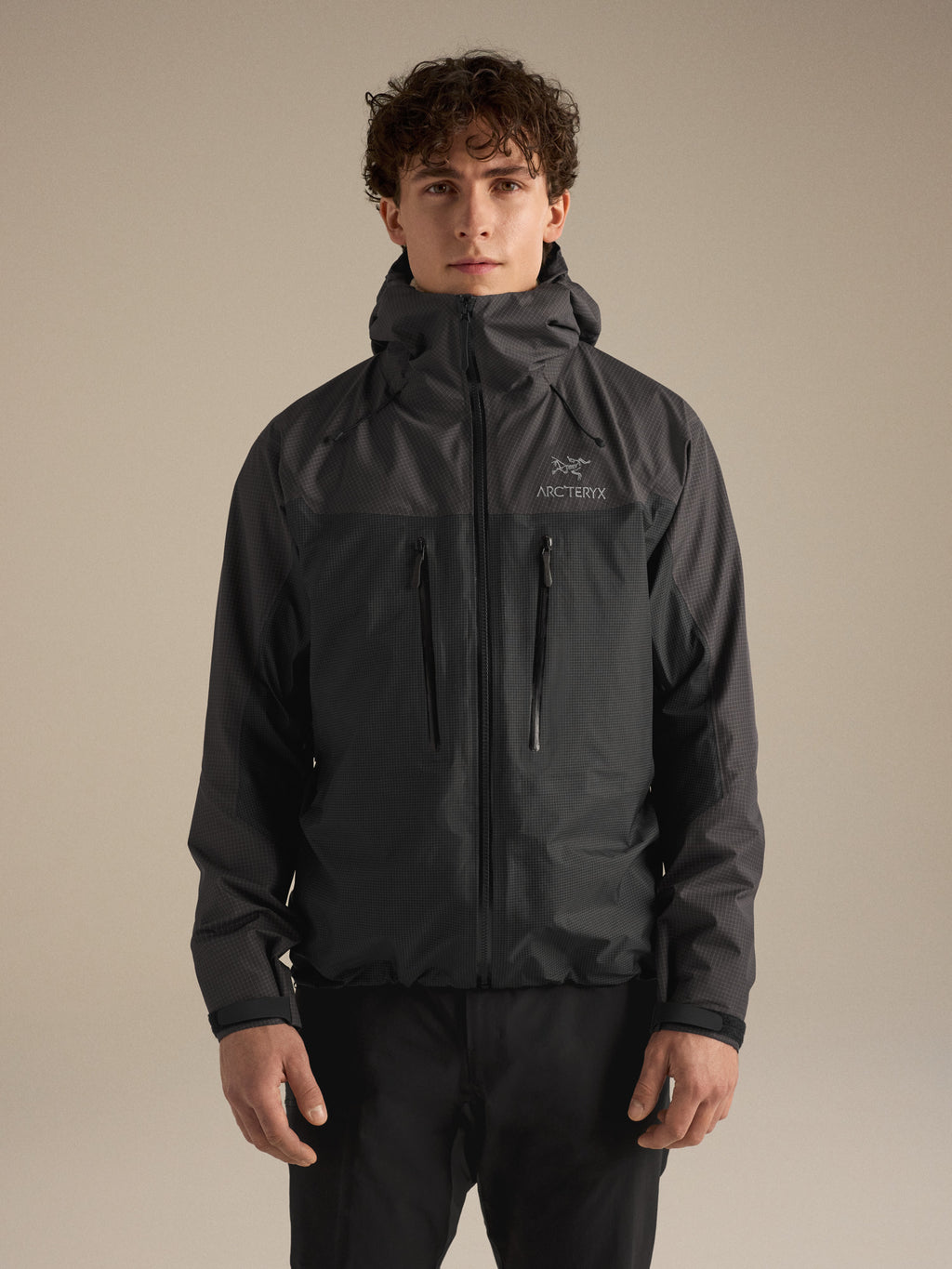Alpha Jacket Graphite/Black Front View